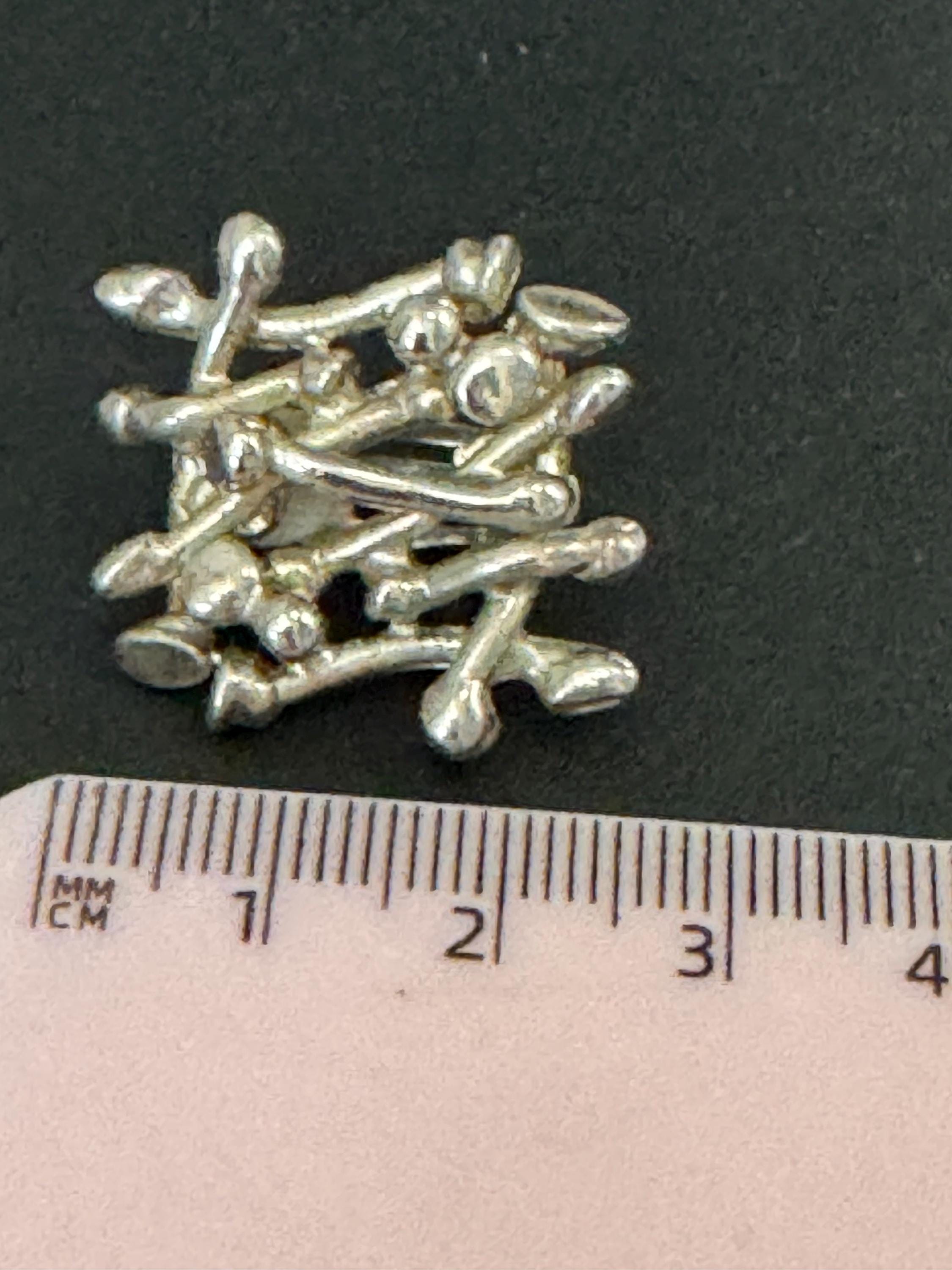 Signed dolce vita Silver tone modernist clip on earrings French designer