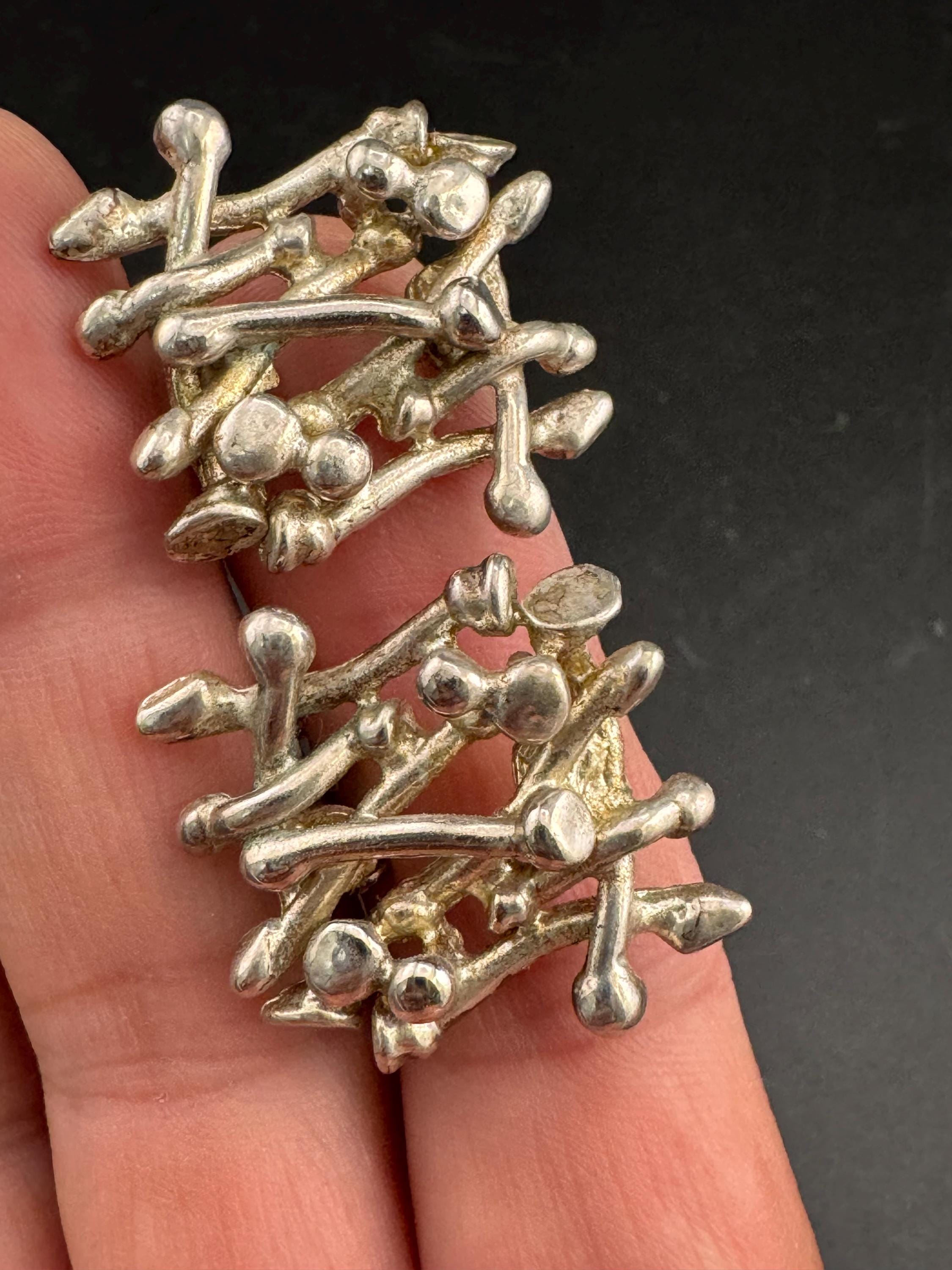 Signed dolce vita Silver tone modernist clip on earrings French designer