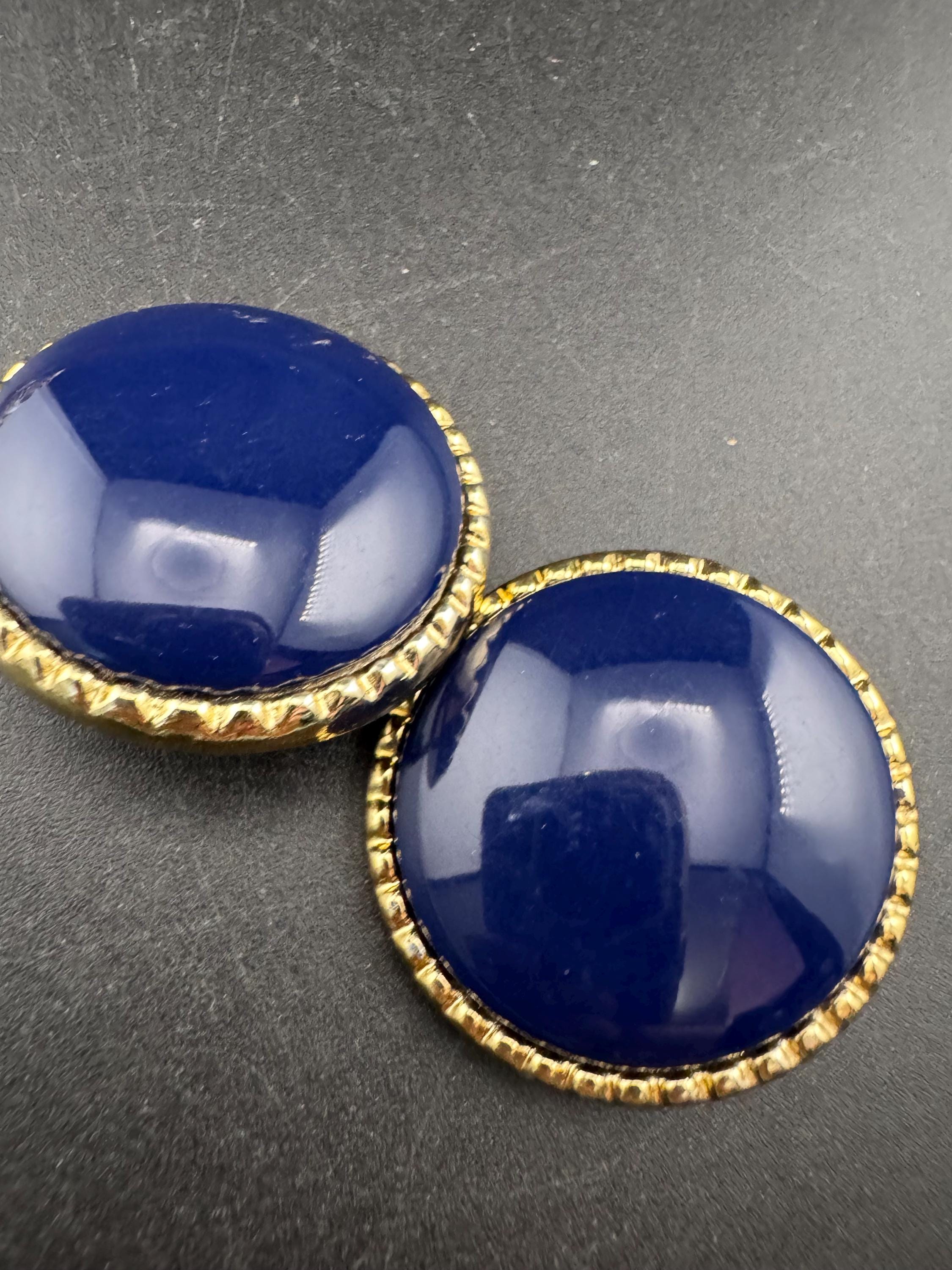 Vintage plastic oversized navy blue  and gold tone clip on earrings 3cm