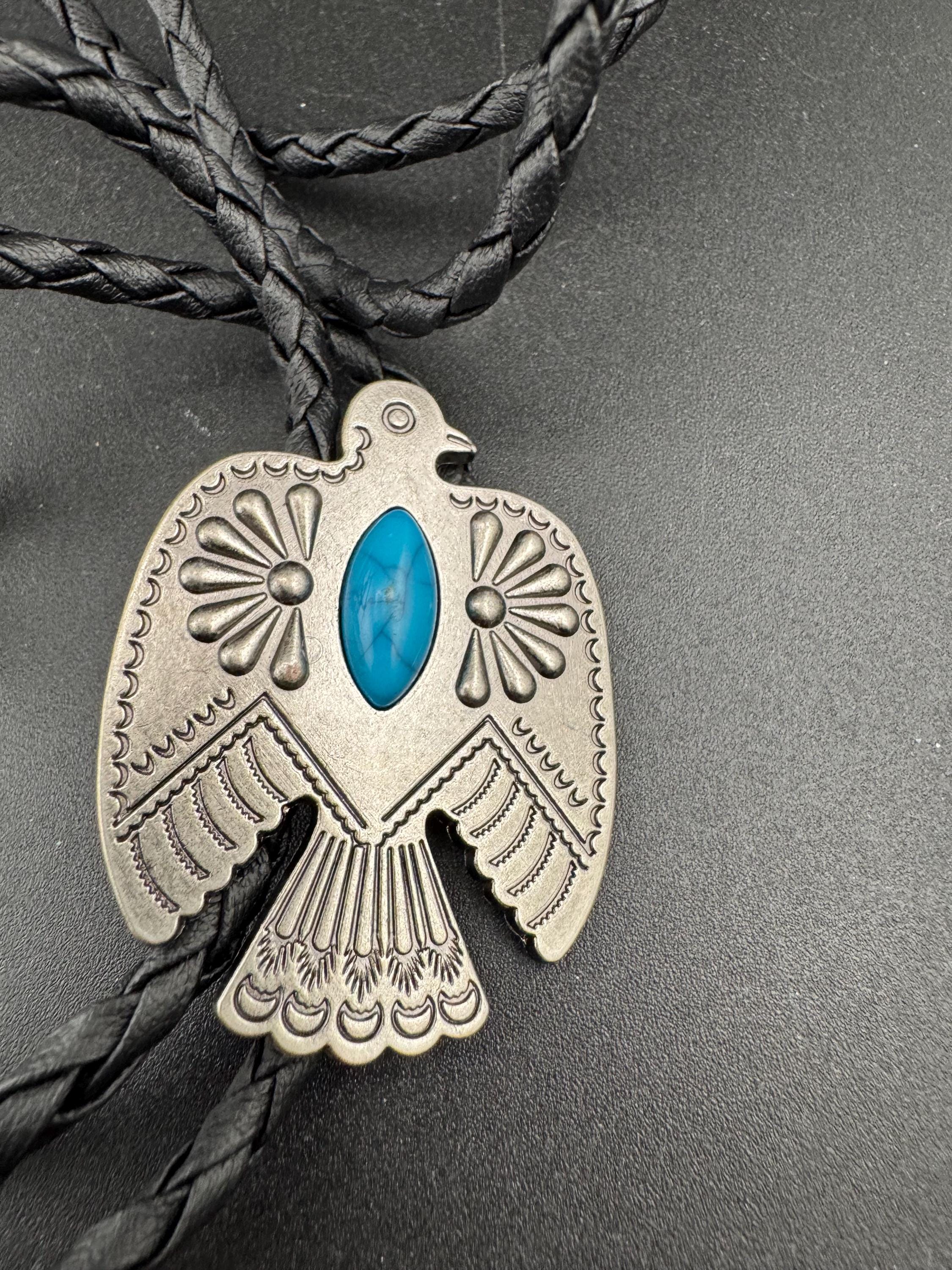 Retro Southwestern Bird Bolo Necklace: Turquoise Stone, Silver Tone