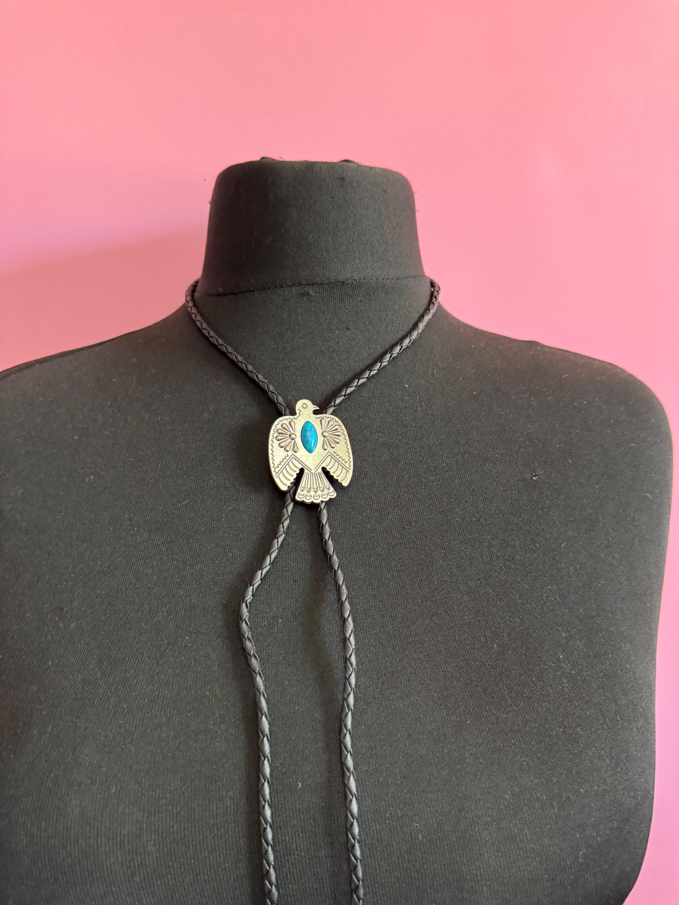 Retro Southwestern Bird Bolo Necklace: Turquoise Stone, Silver Tone