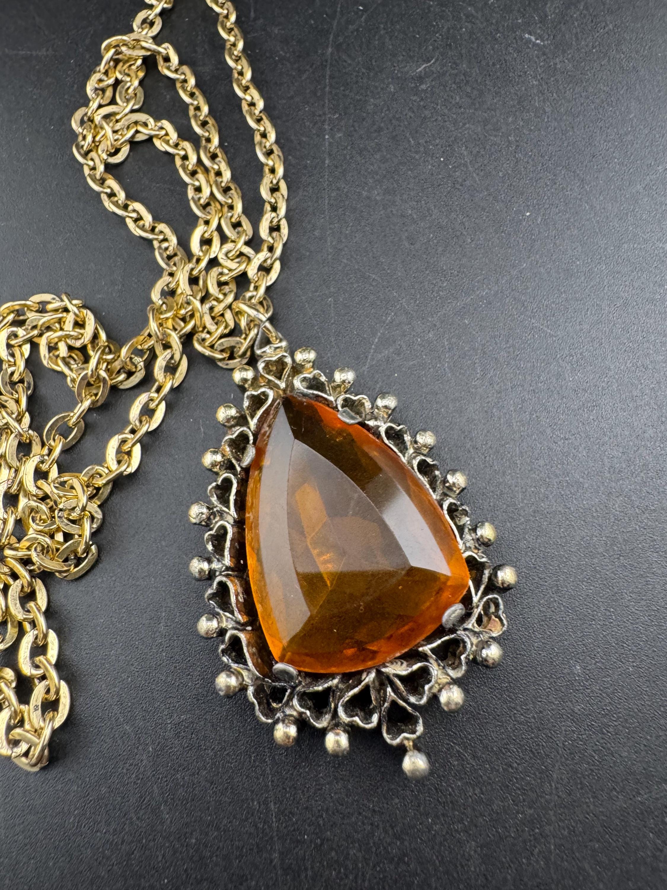Vintage gold tone orange amber faceted Glass teardrop pendant necklace on 72cm chain