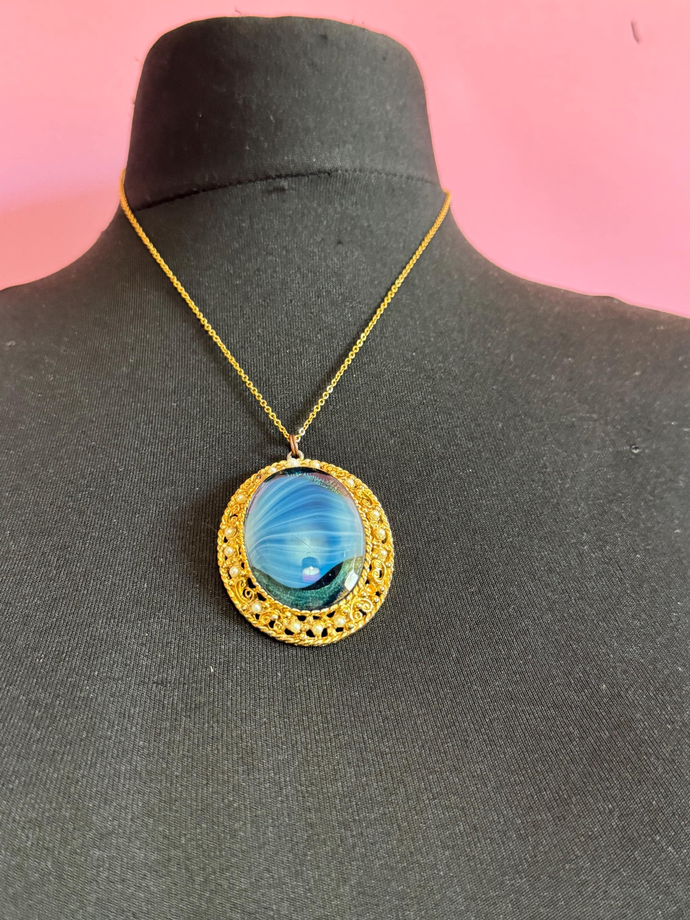 Vintage oversized blue marbled givre glass seed pearl pendant necklace