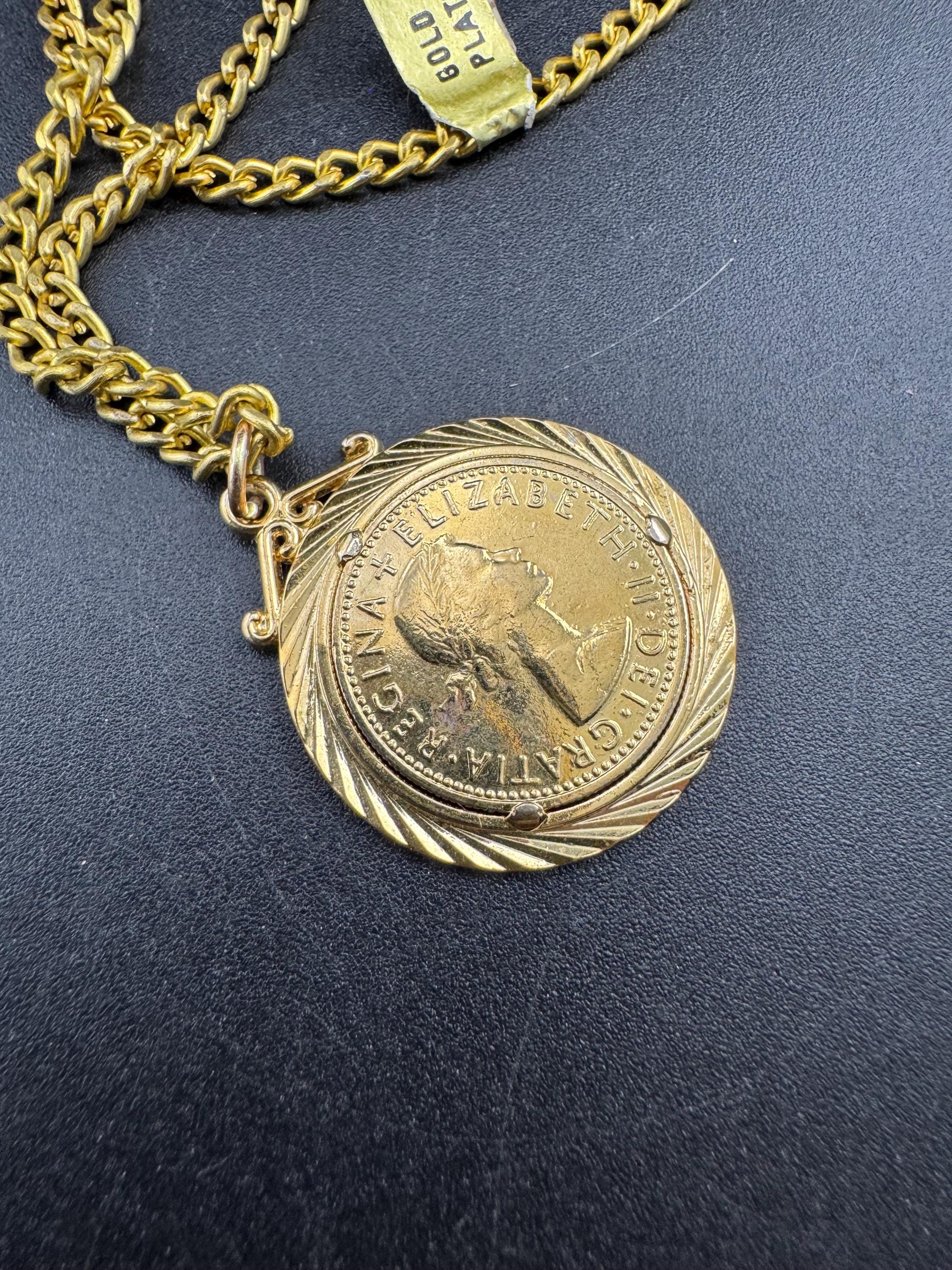 Vintage coin pendant necklace , gold tone circa 1970s