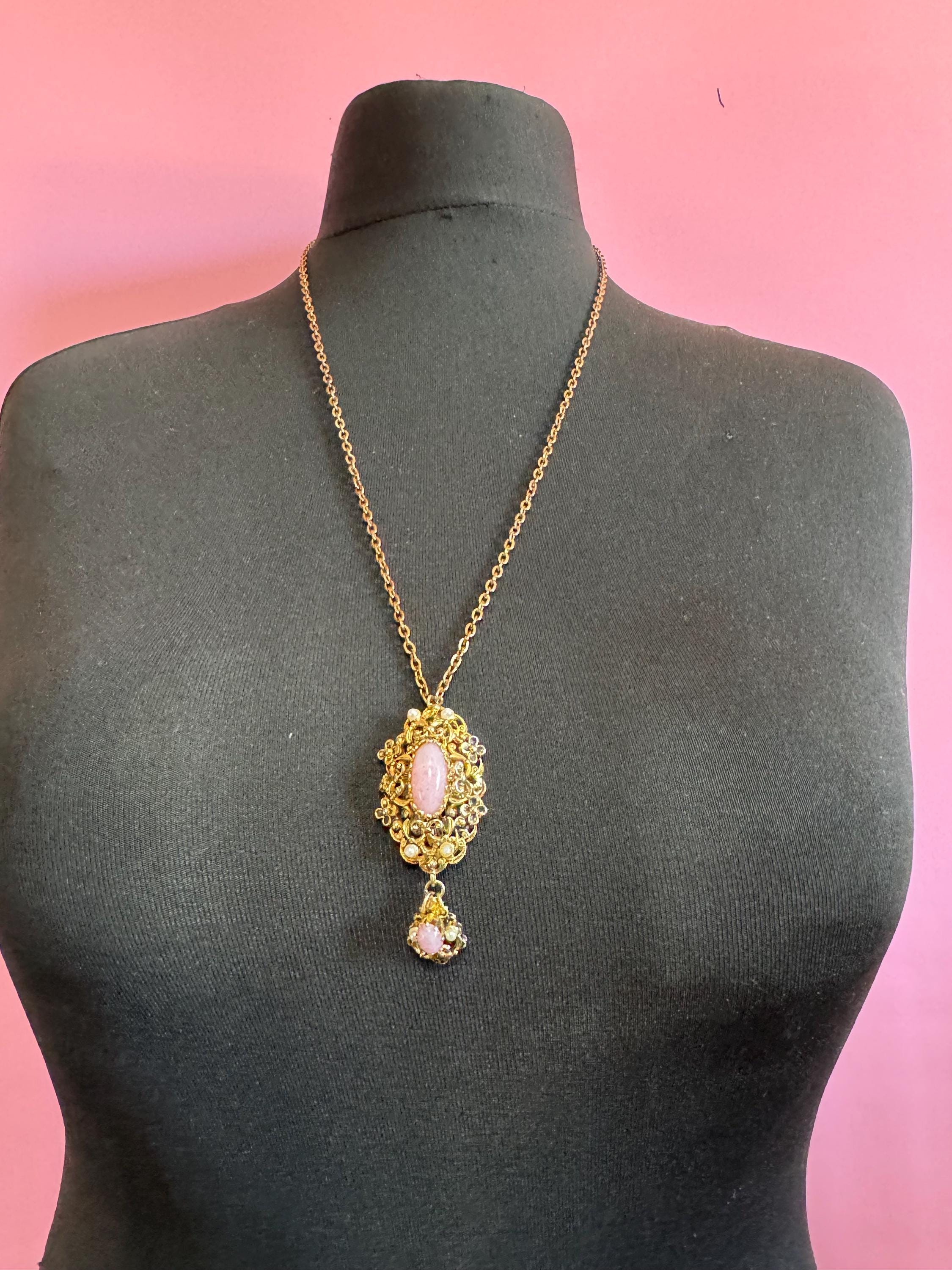 Vintage Czech pink filigree Pendant Necklace, Faux Pearl & glass opaline Cabochon