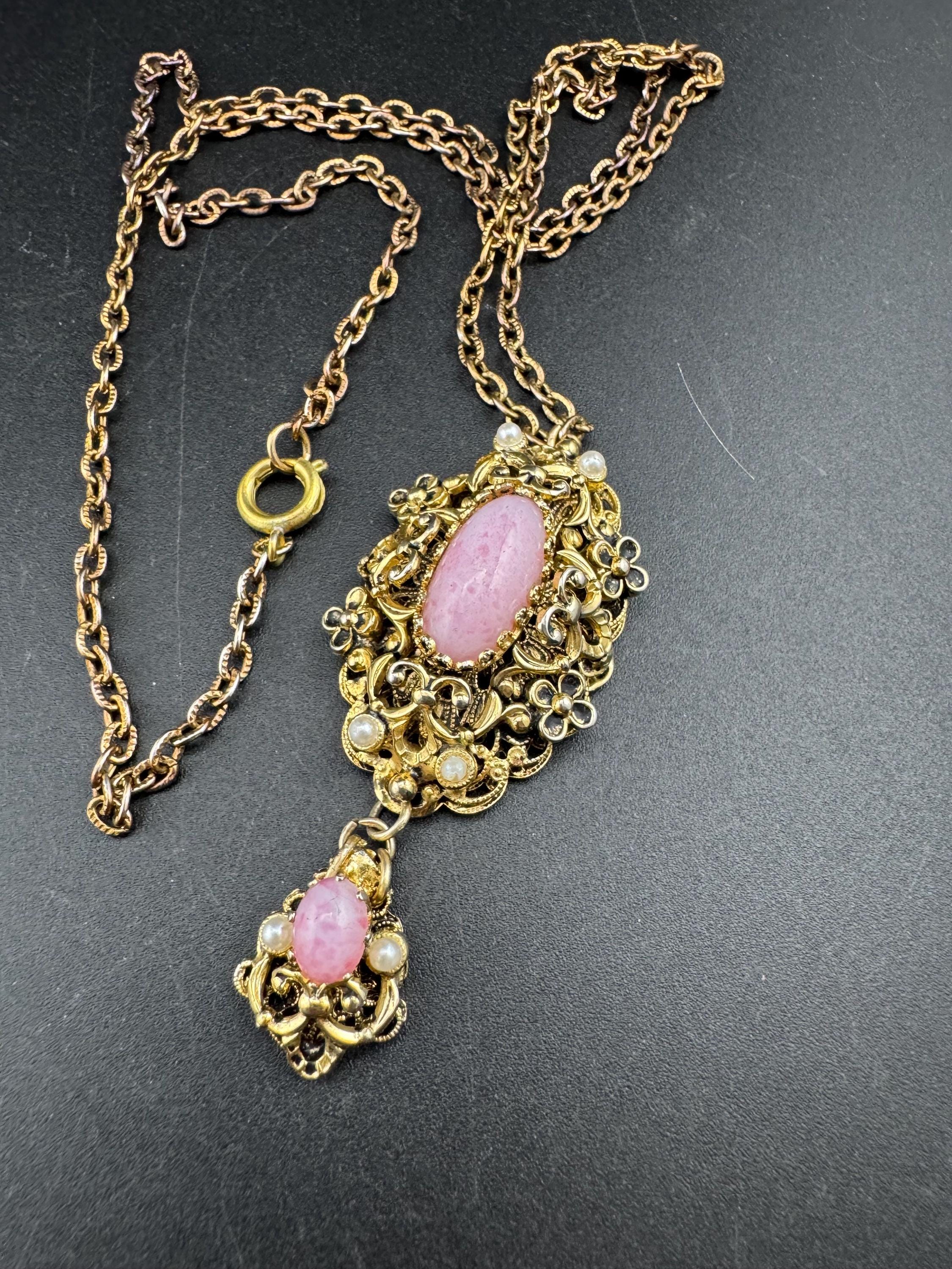 Vintage Czech pink filigree Pendant Necklace, Faux Pearl & glass opaline Cabochon