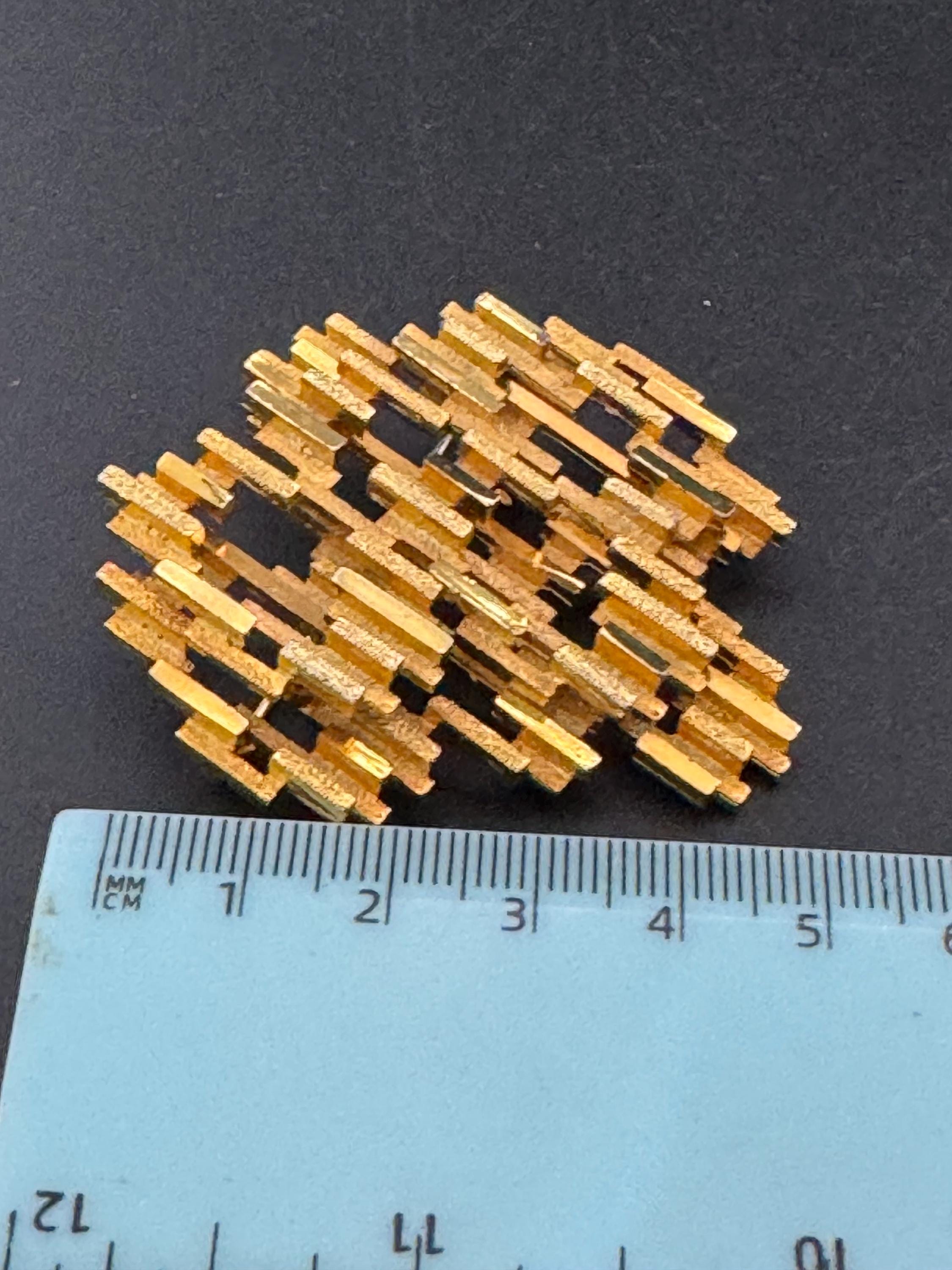 vintage modernist brutalist abstract brooch 5cm gold tone