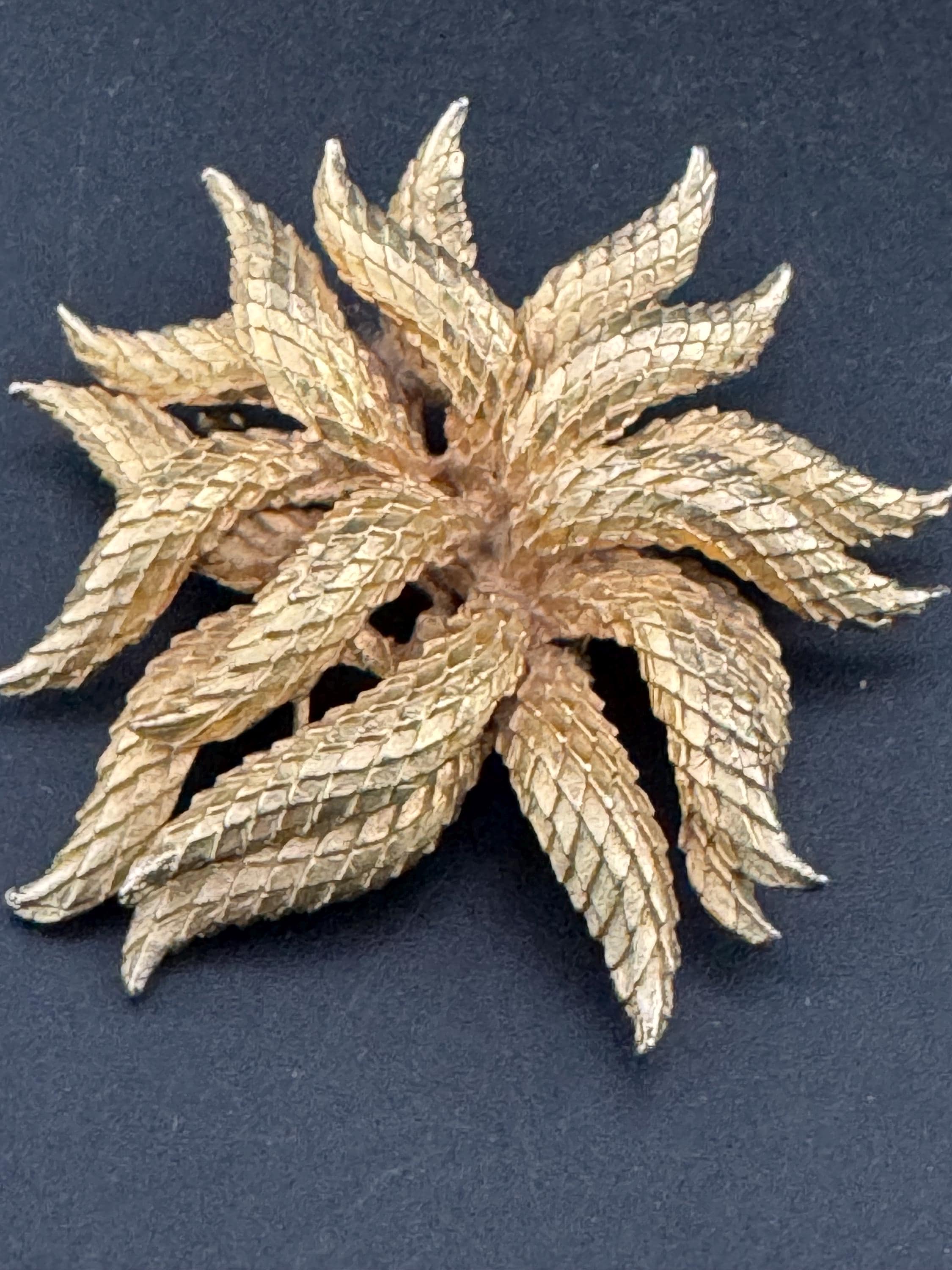 vintage abstract brutalist leaf brooch, gold tone 1970s
