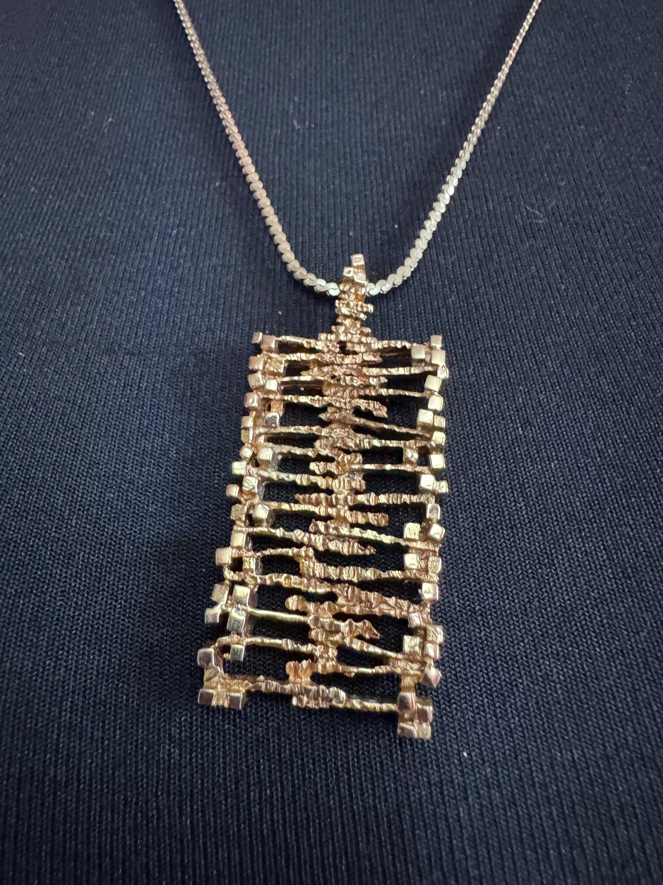 vintage geometric brutalist pendant necklace, 1970s gold tone