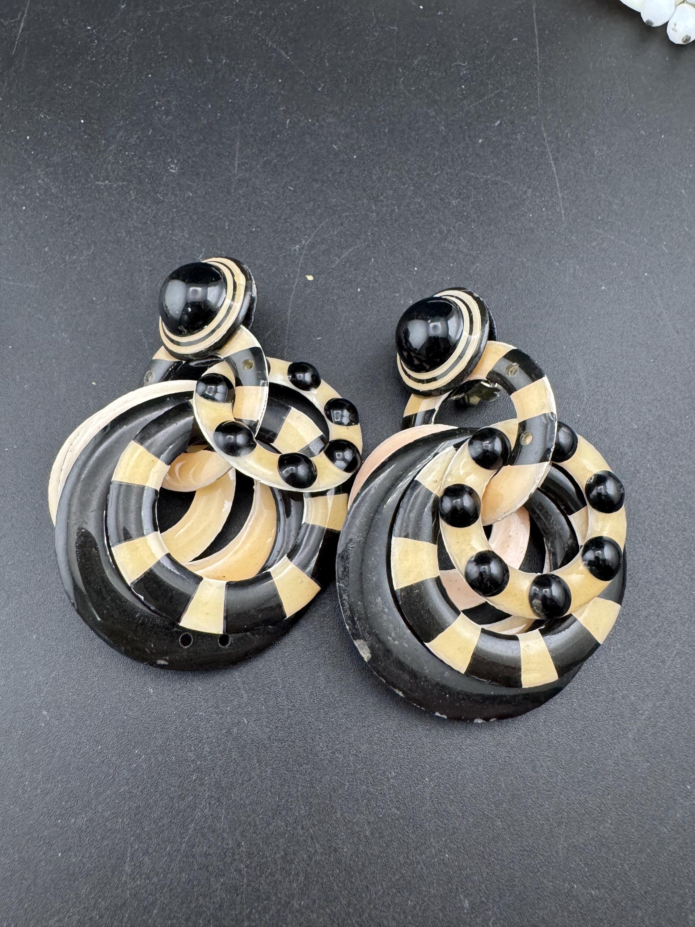 Vintage black and cream plastic hoops dangly drop clip on earrings, signed