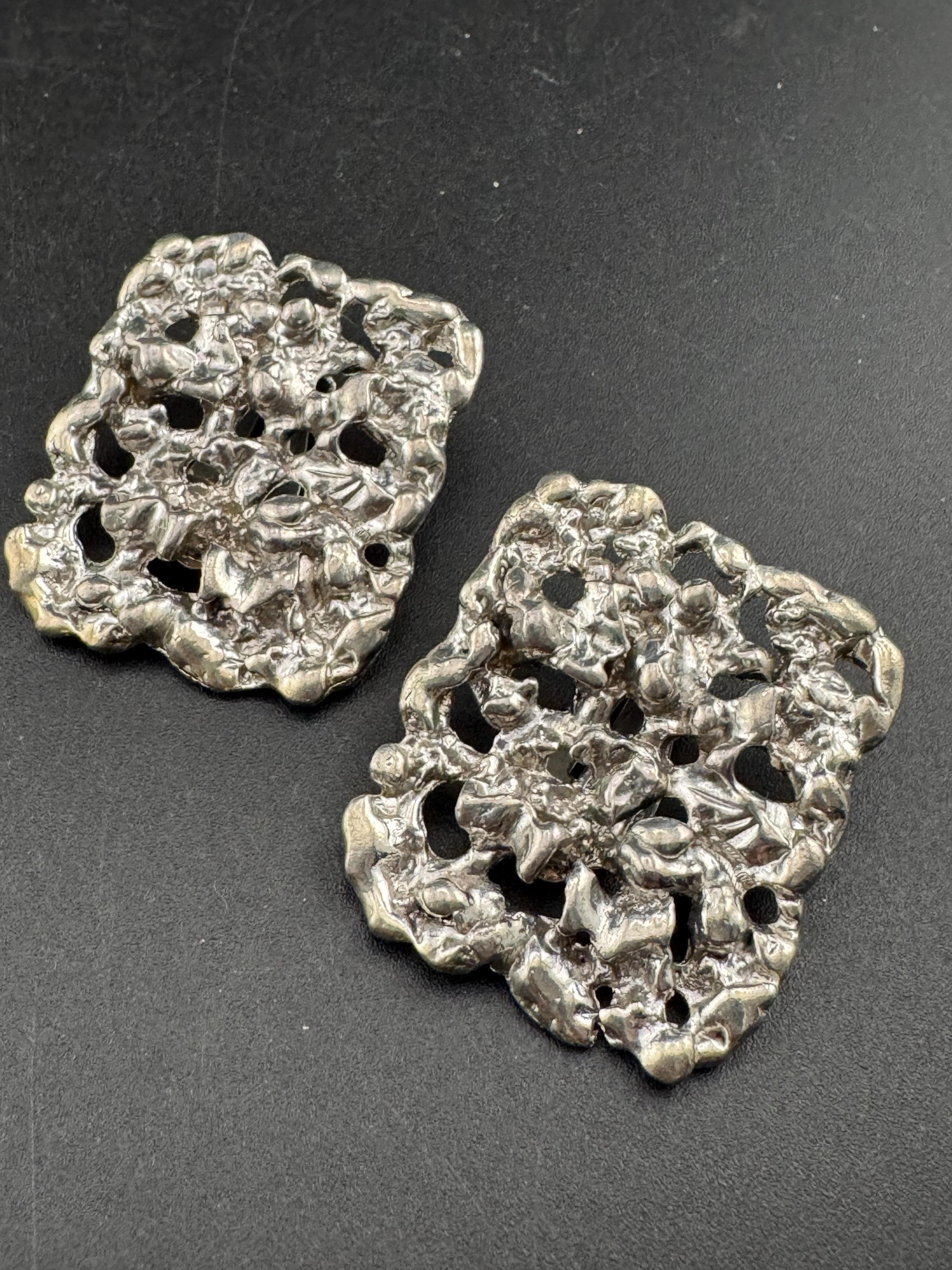 1970s brutalist big silver tone metal clip on stud earrings