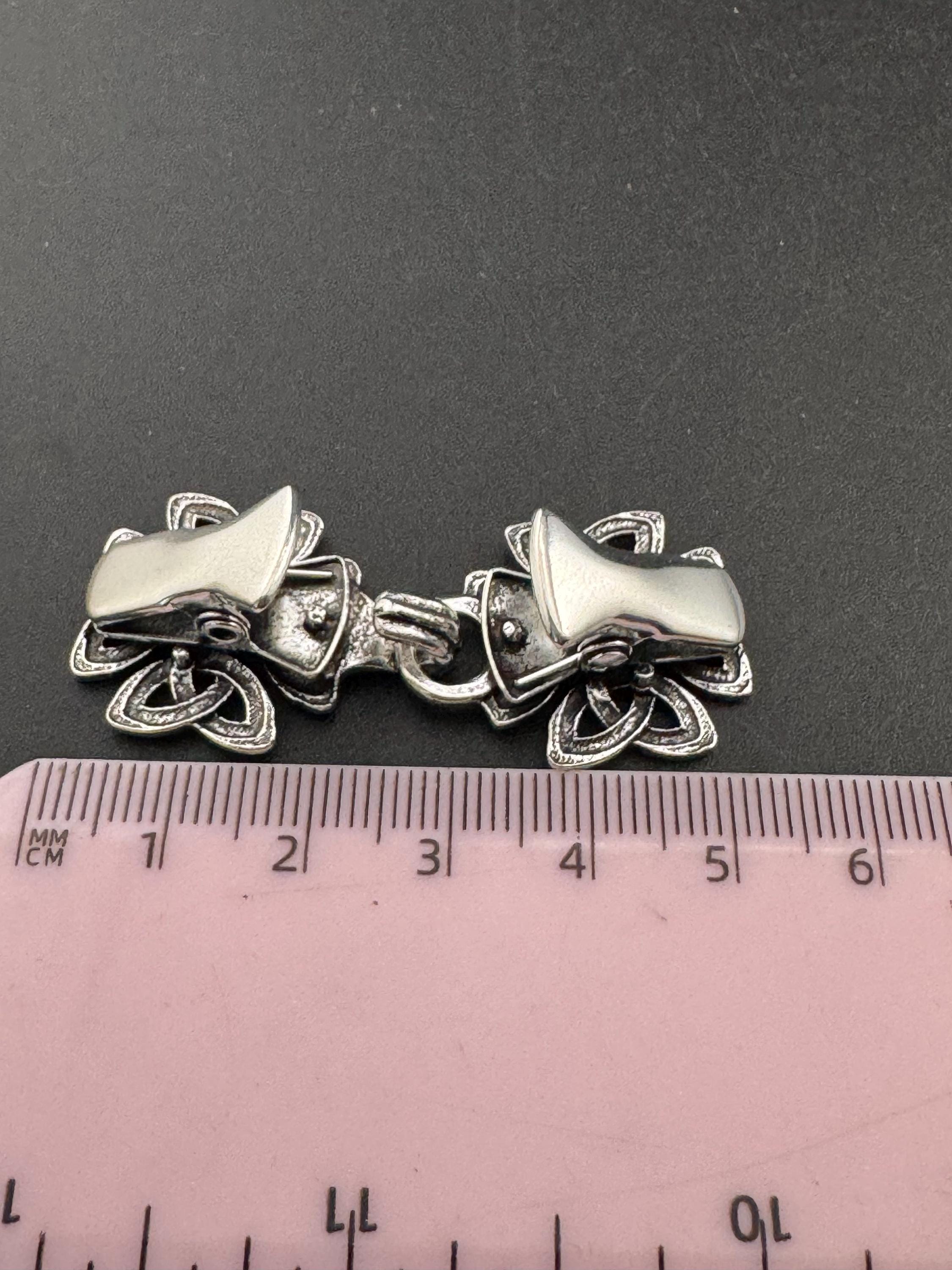 Silver Celtic Scottish style cardigan cloak clasp clip, spring hinged closure