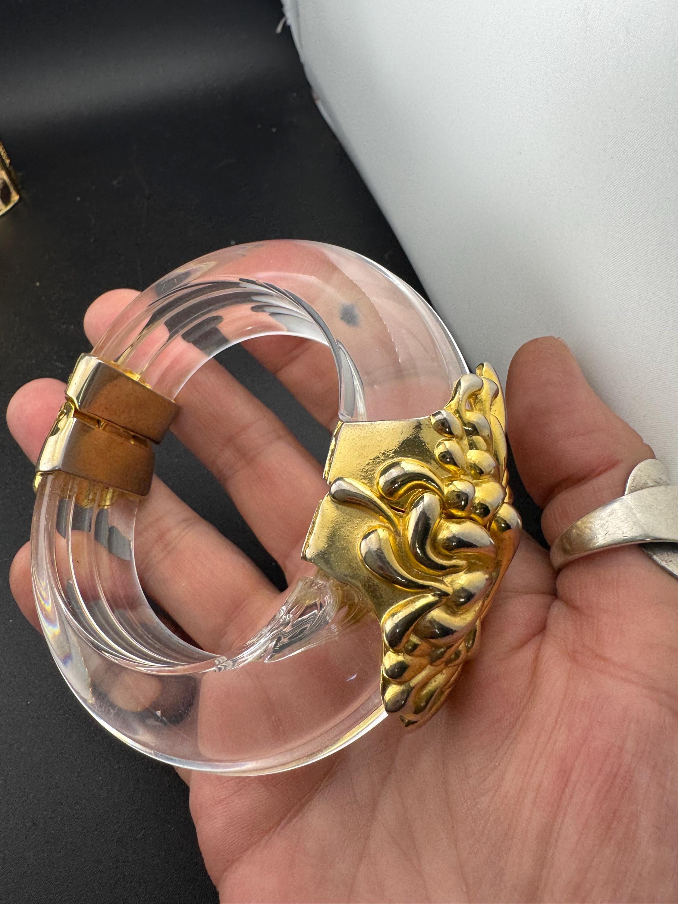 Art Nouveau Chrysanthemum Clamper Bangle: Gold Acrylic Lucite, Retro Repro