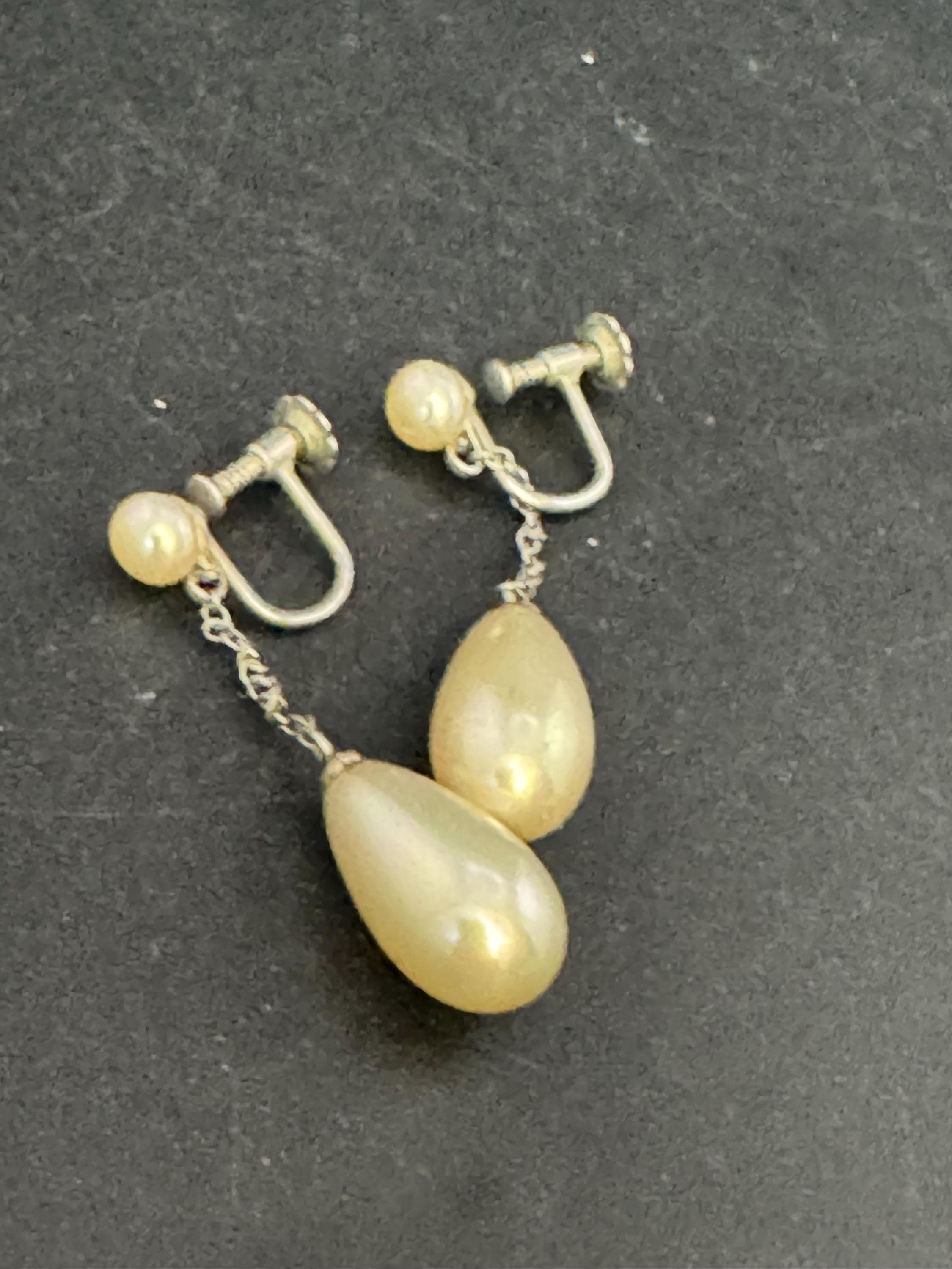 antique white metal faux pearl long teardrop Clip on screw back Earrings