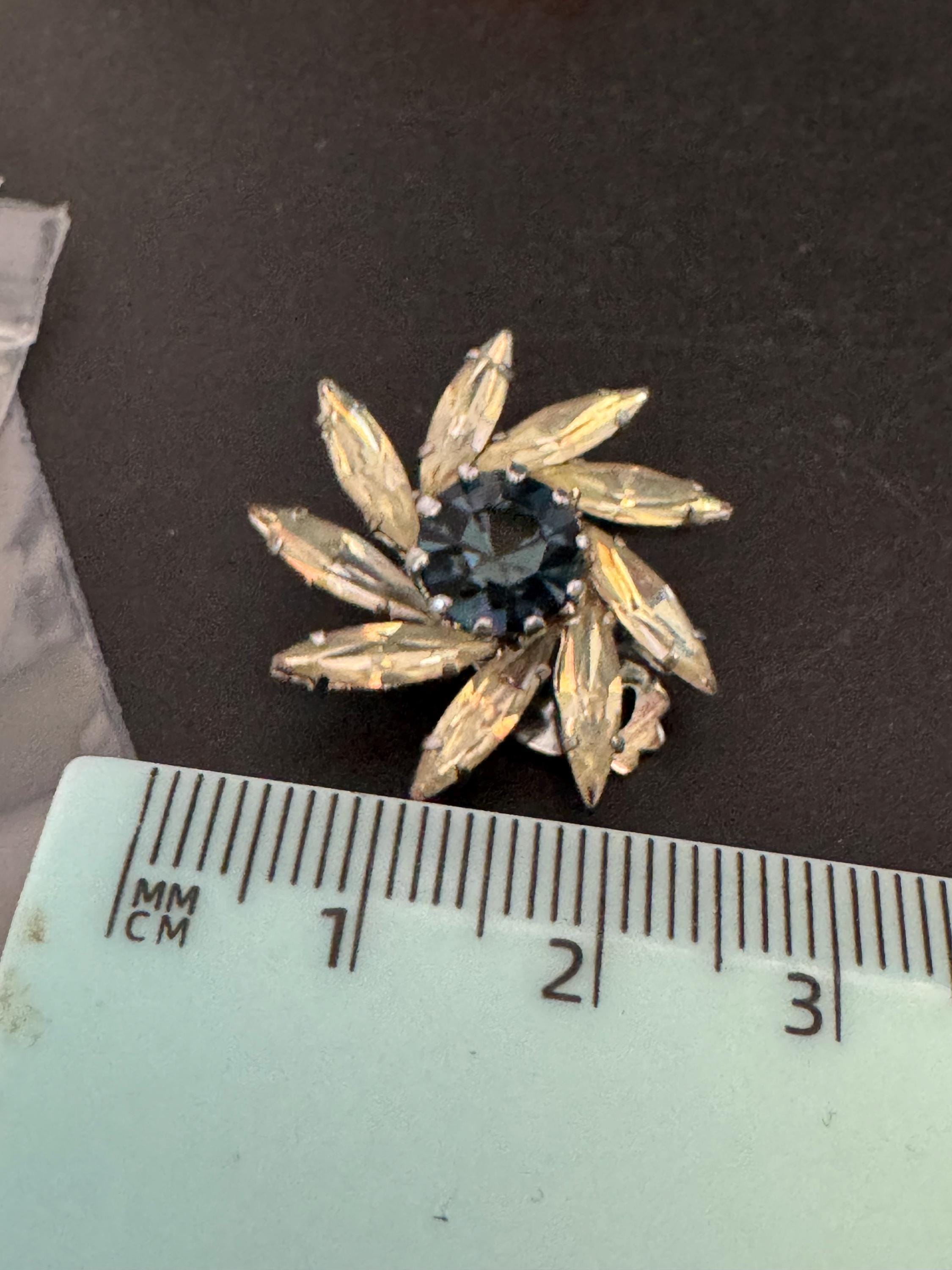 vintage sapphire Blue clear navette glass rhinestone Clip on stud earrings