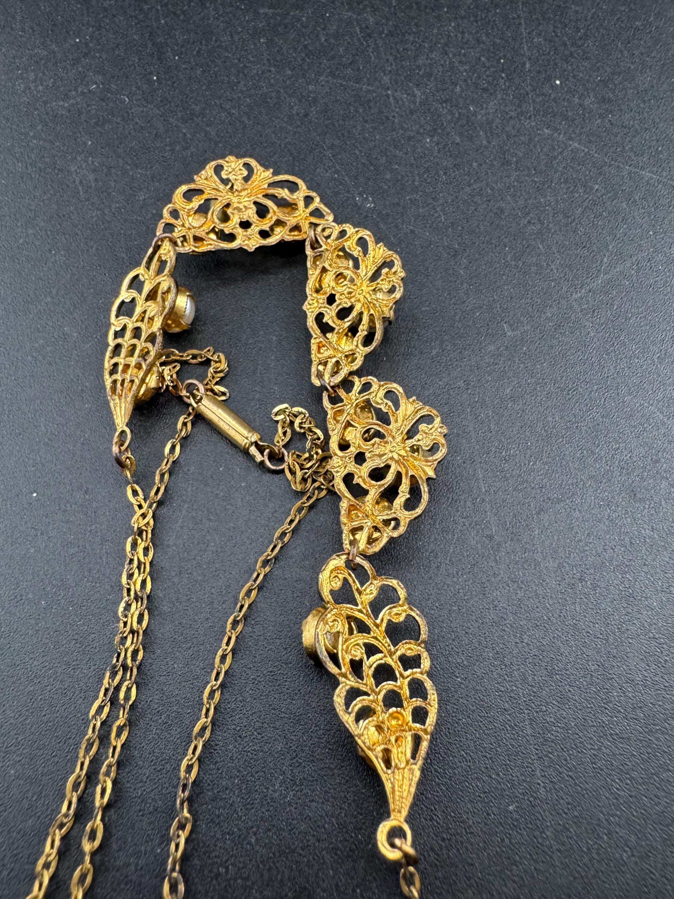 Czech Filigree Peking Green Glass coral pearl necklace,  Max Neiger Style art deco