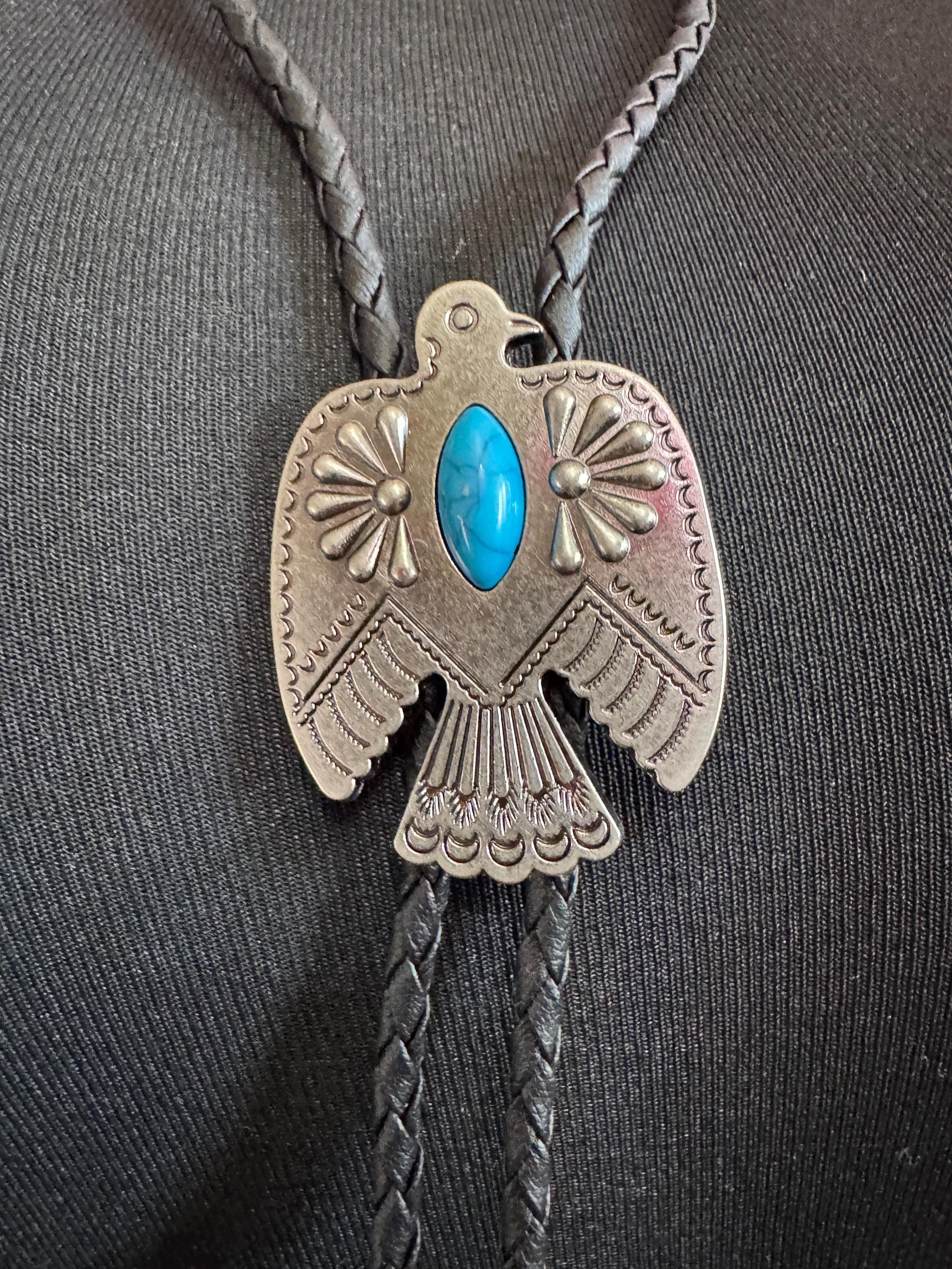 Retro Southwestern Bird Bolo Necklace: Turquoise Stone, Silver Tone