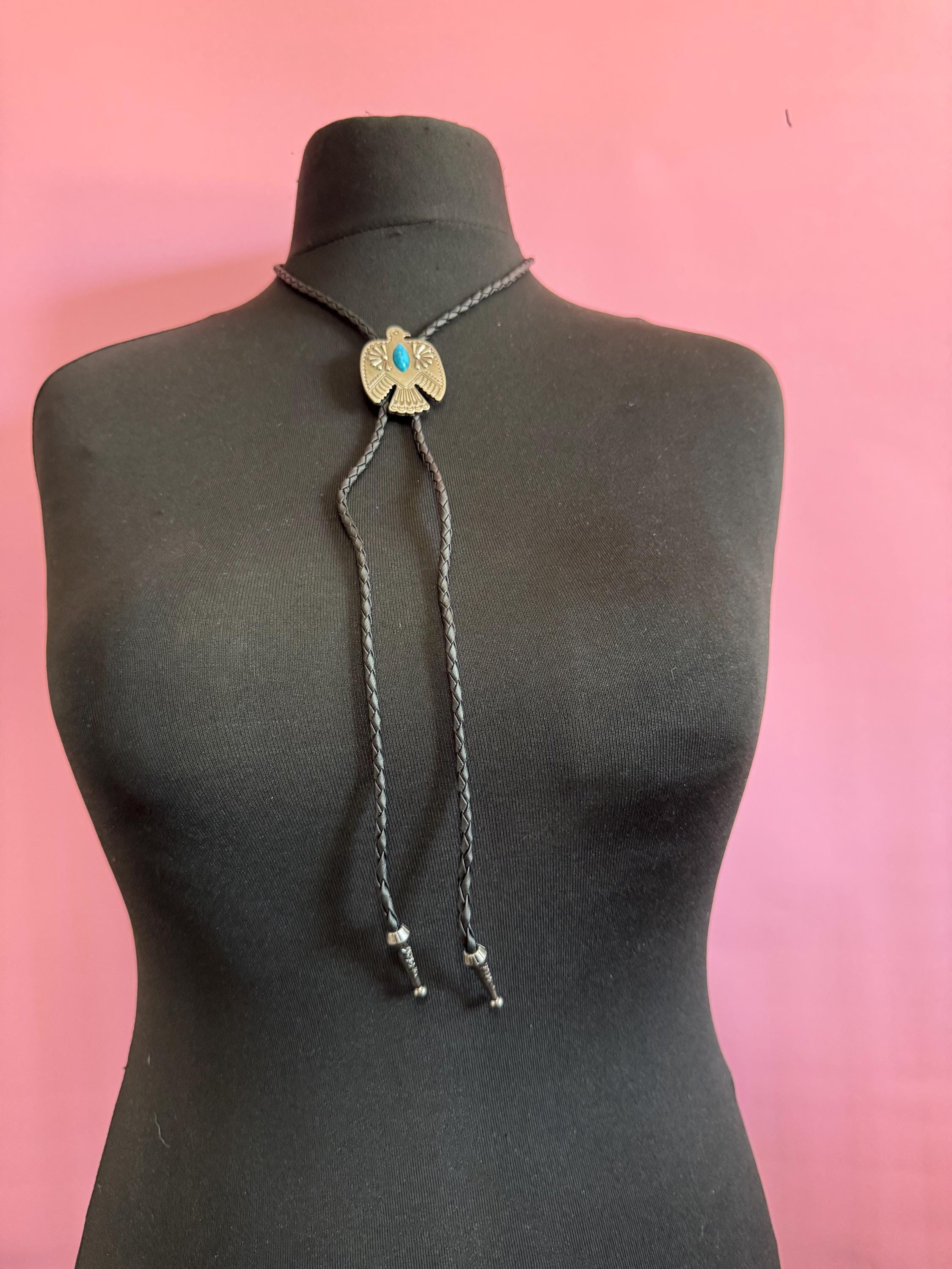 Retro Southwestern Bird Bolo Necklace: Turquoise Stone, Silver Tone
