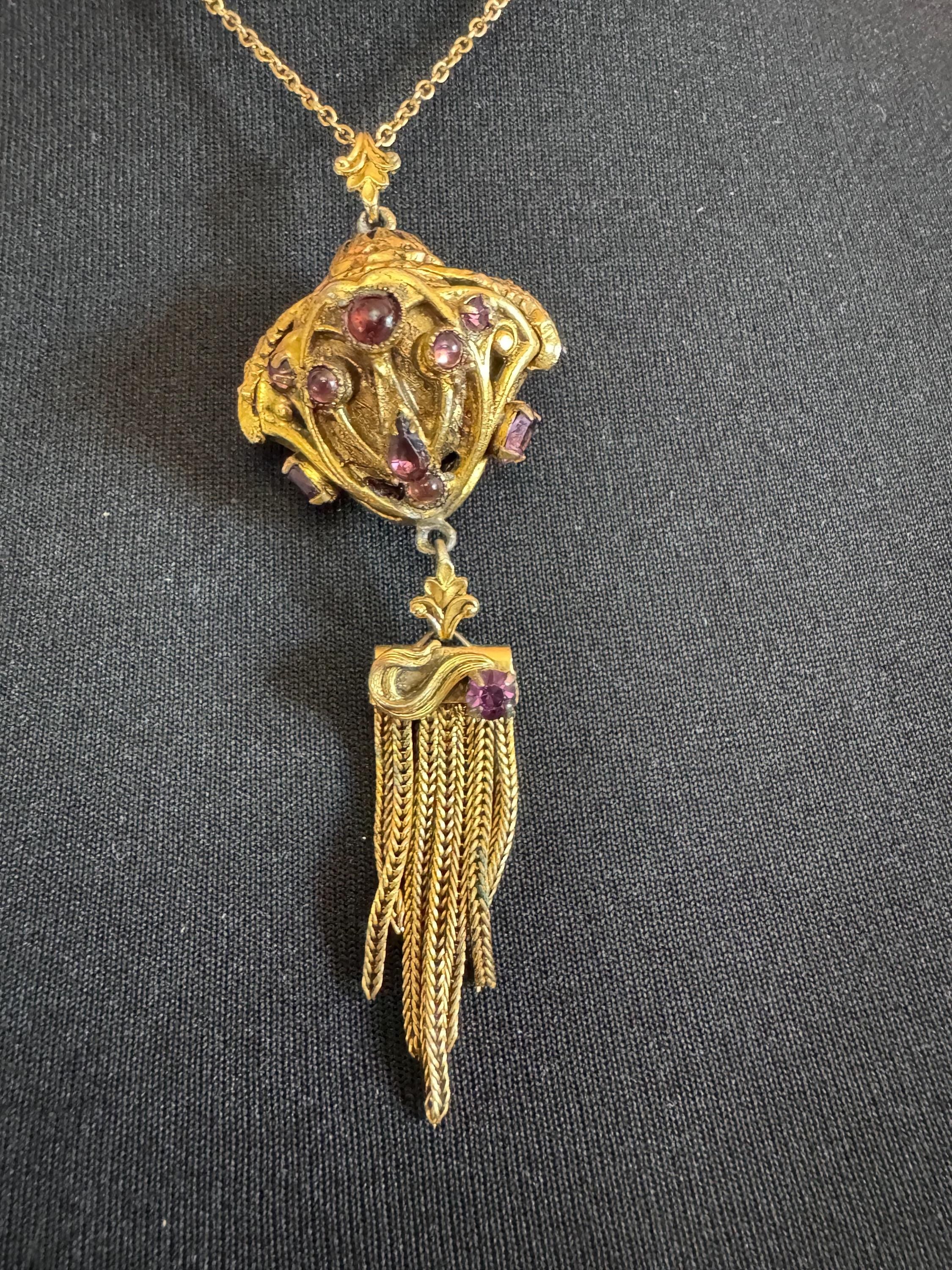 Vintage Gold Tone ornate amethyst tassel Pendant Necklace, Purple rhinestones