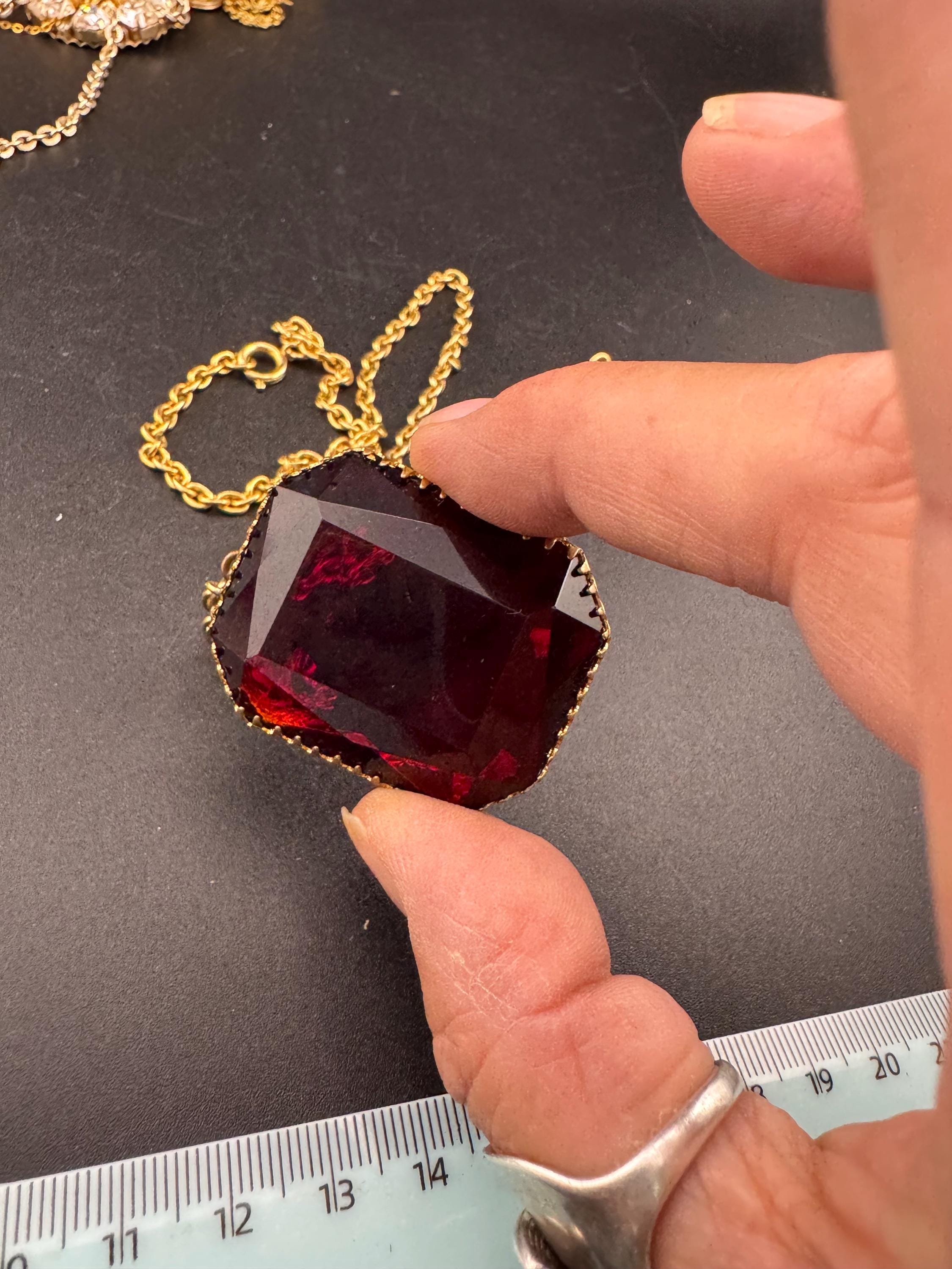 Modernist brutalist chunky gold tone ruby red glass pendant necklace on a 82cm chain