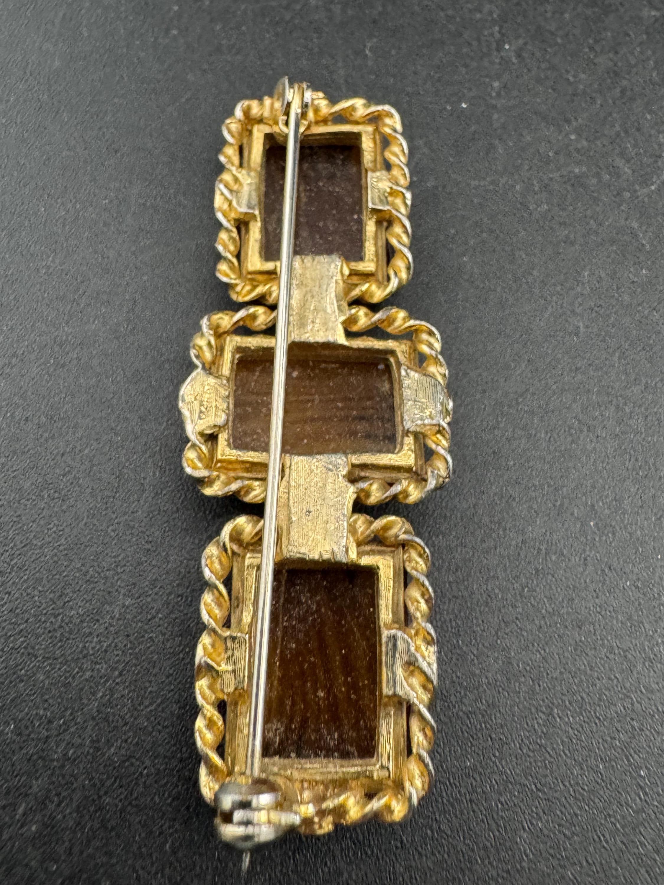 Vintage geometric triple panel  Brooch: Faux Agate Givre Glass, 1960s