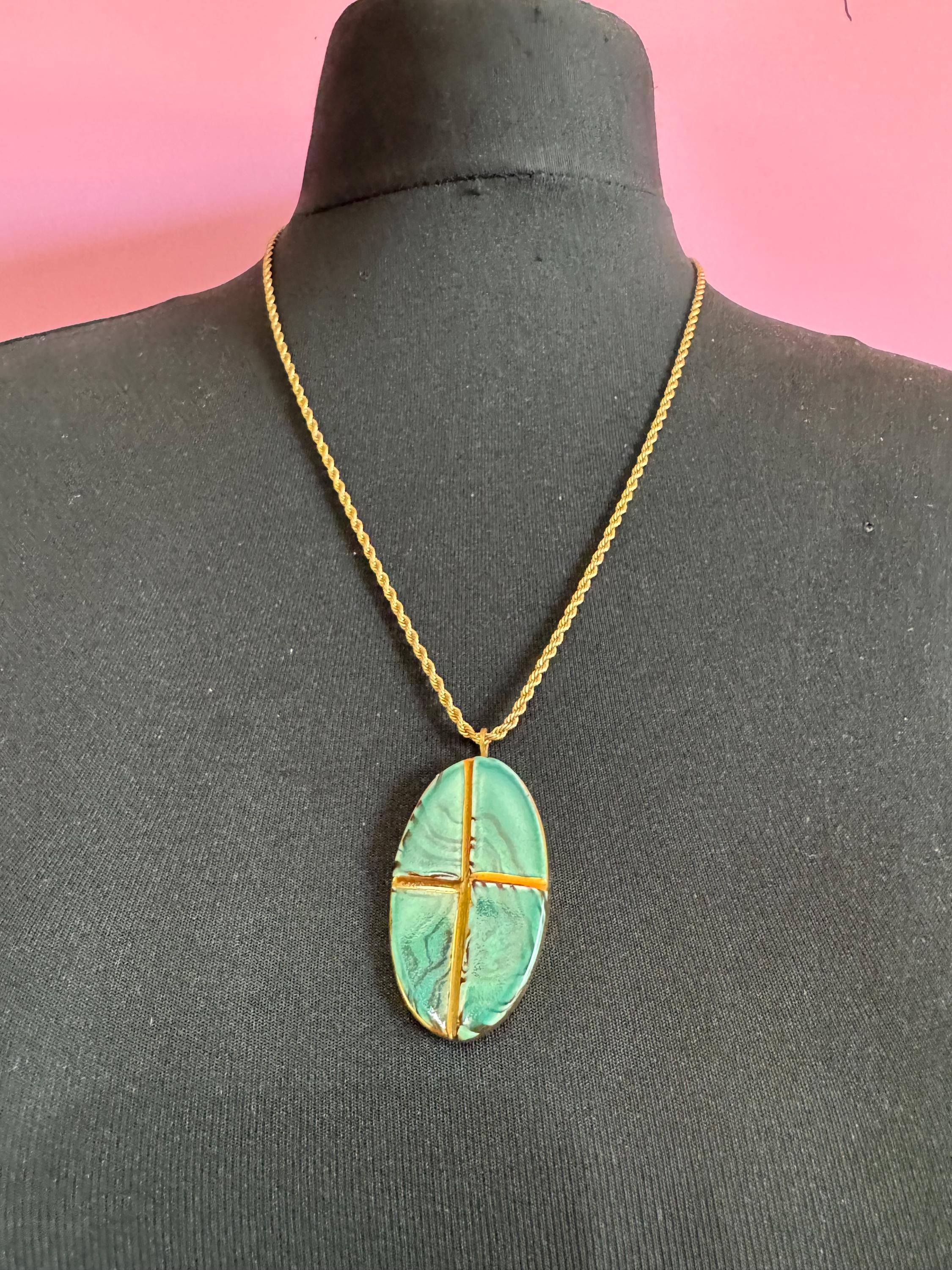 Vintage 1970s green and gold enamel pottery pendant necklace