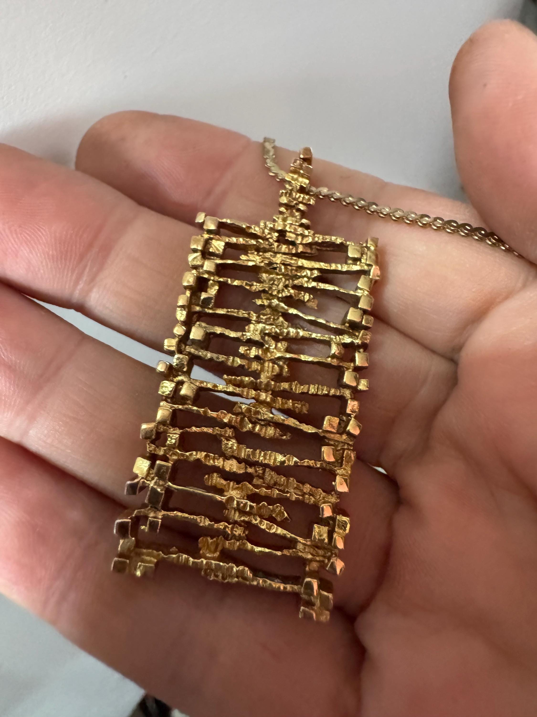 vintage geometric brutalist pendant necklace, 1970s gold tone