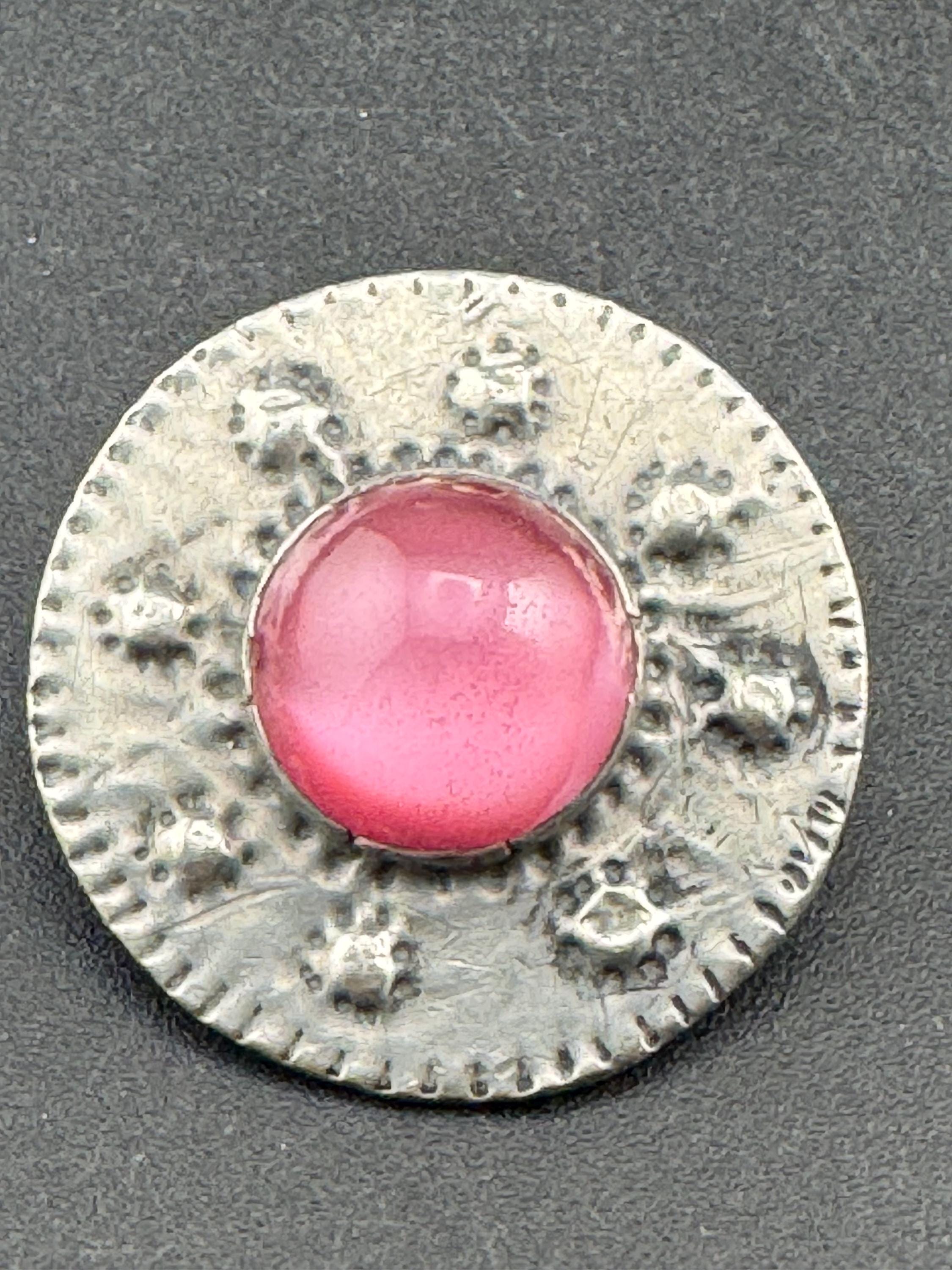 Vintage arts and crafts pewter brooch, pink glass cabochon Ruskin style