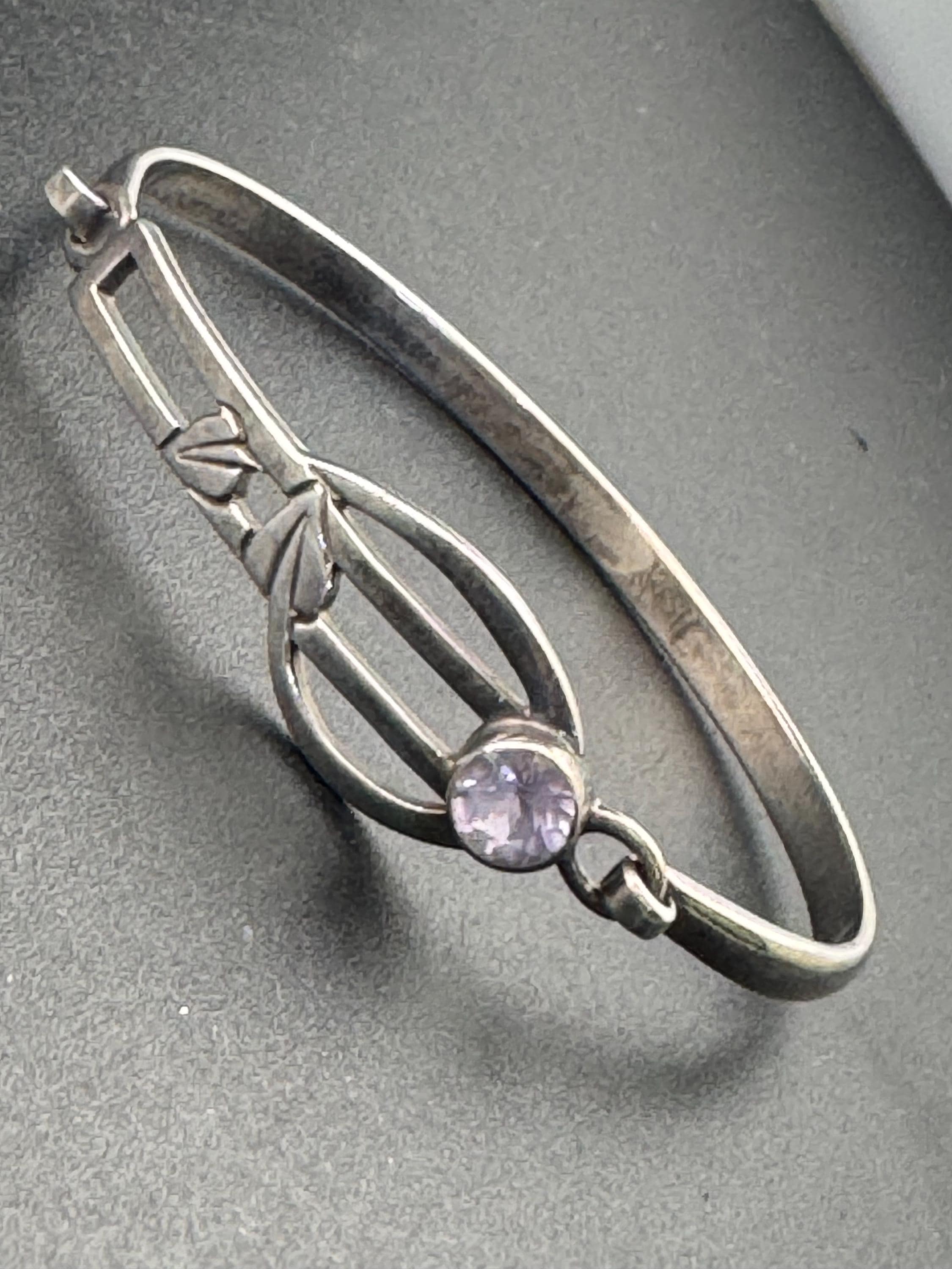 Vintage sterling Silver and amethyst bangle amethyst bracelet, Rennie Mackintosh style HO full hallmarks