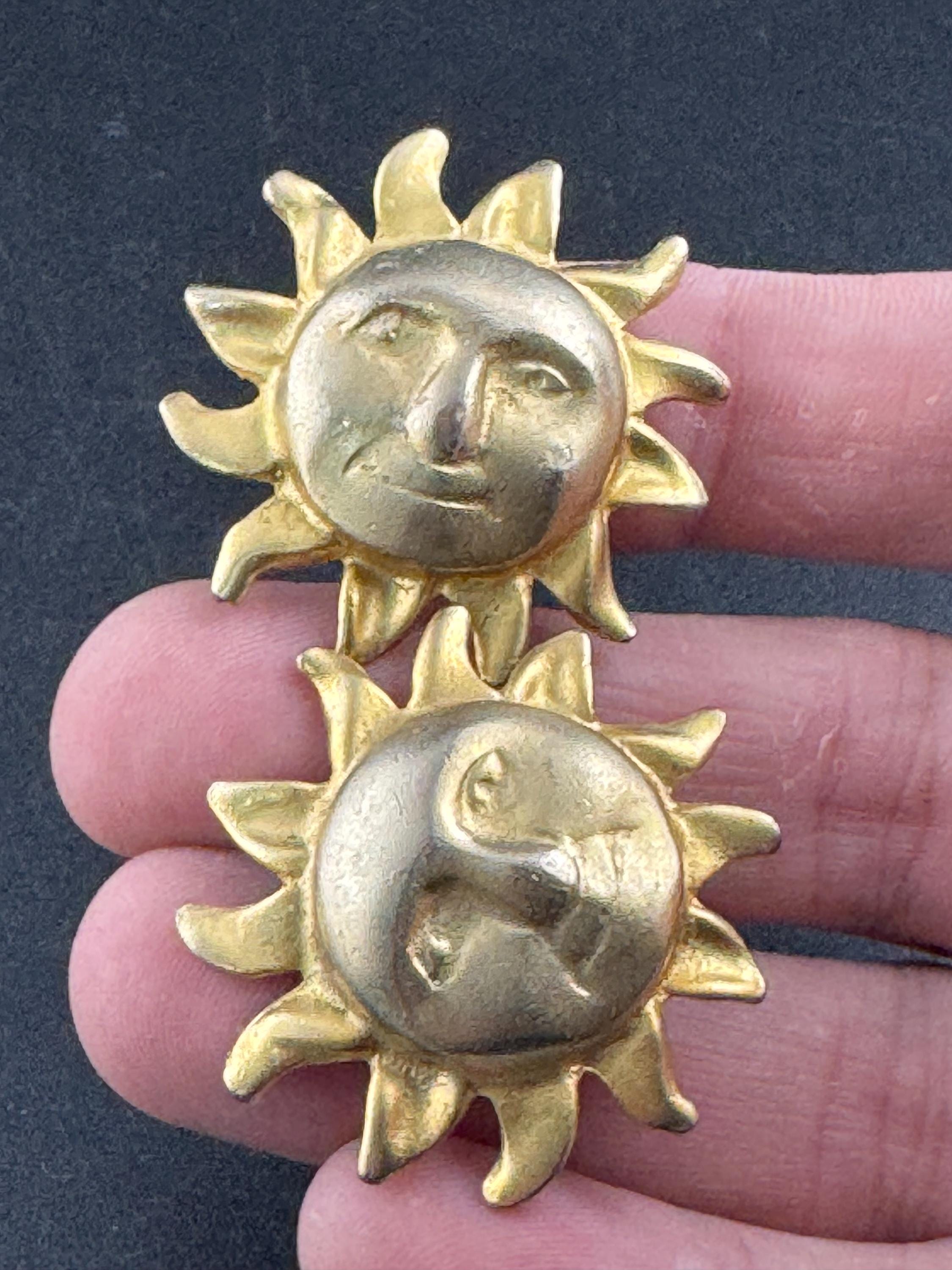 Matte Gold Tone sun face Clip On Earrings: studs