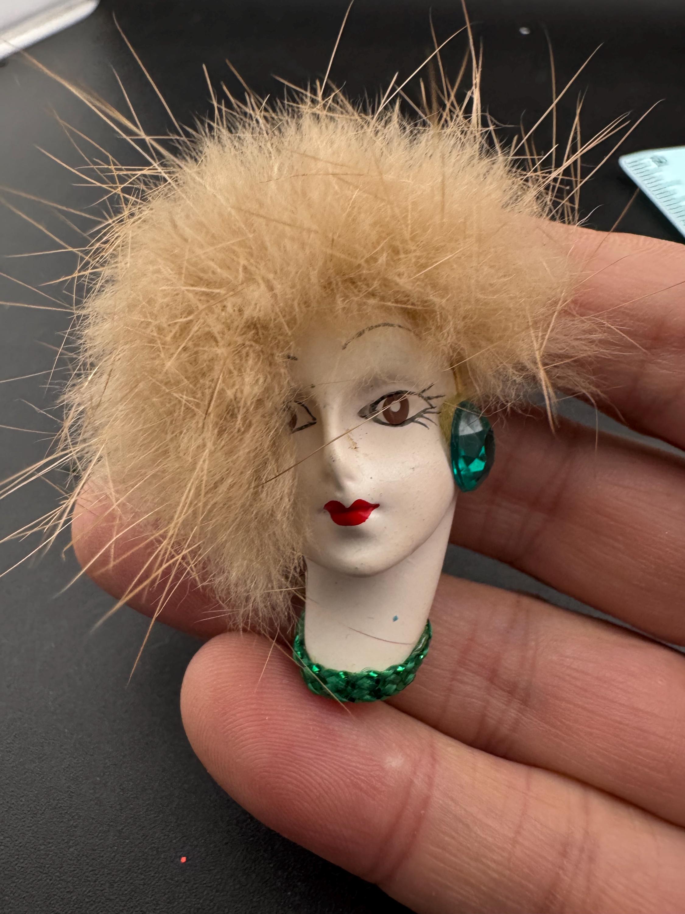 vintage flapper face brooch, art deco lady pin with fur and emerald earring