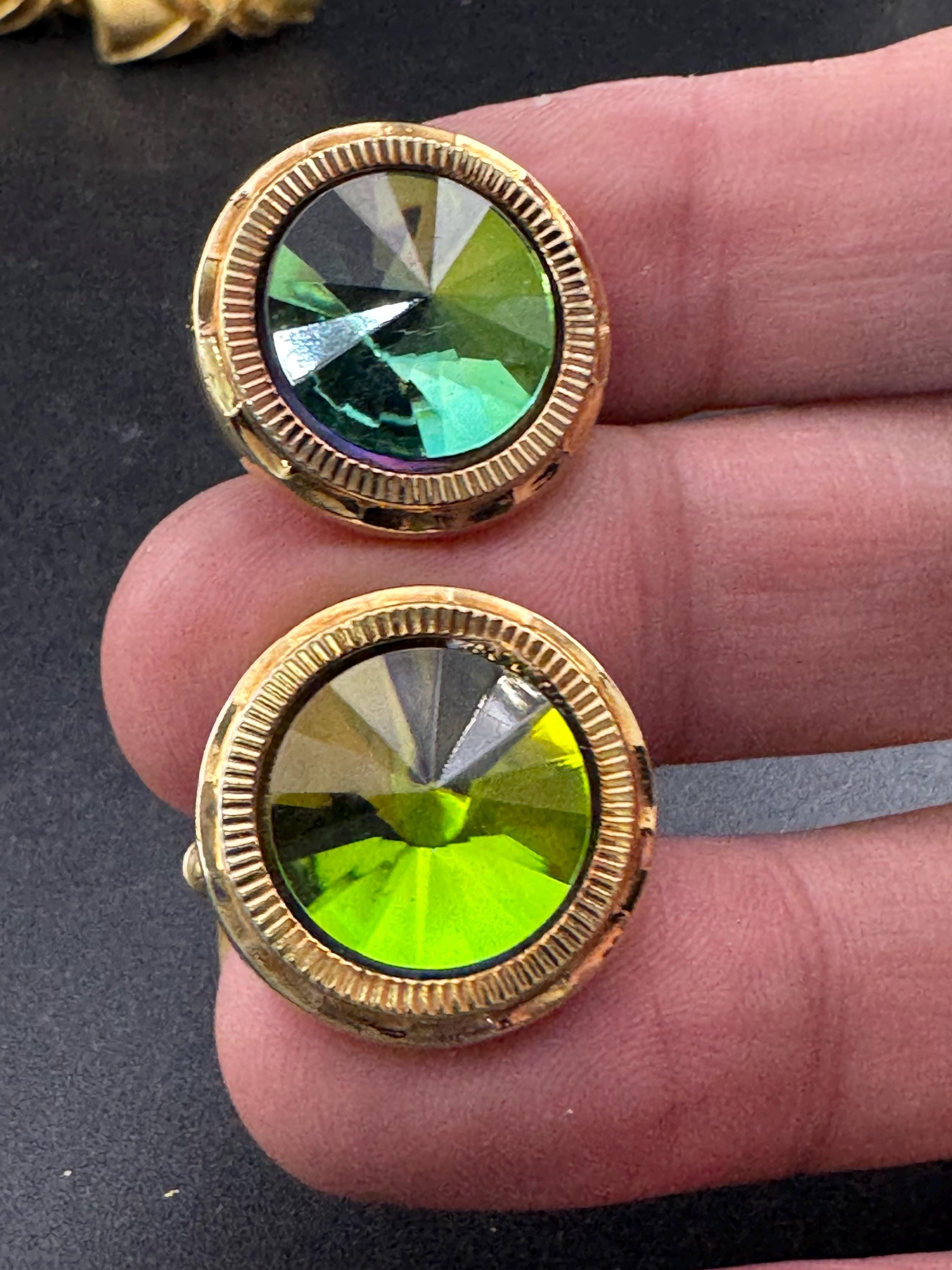 Vintage men’s gold cufflinks with green Rivoli crystal Rhinestones, Brutalist 1970s