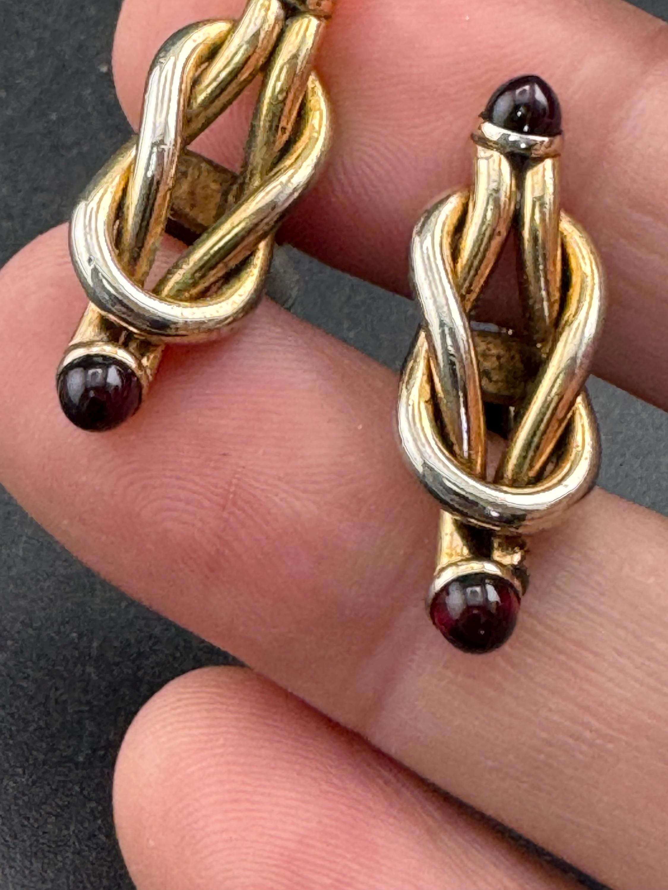 Vintage men’s red garnet cabochon gold knot cufflinks, high end
