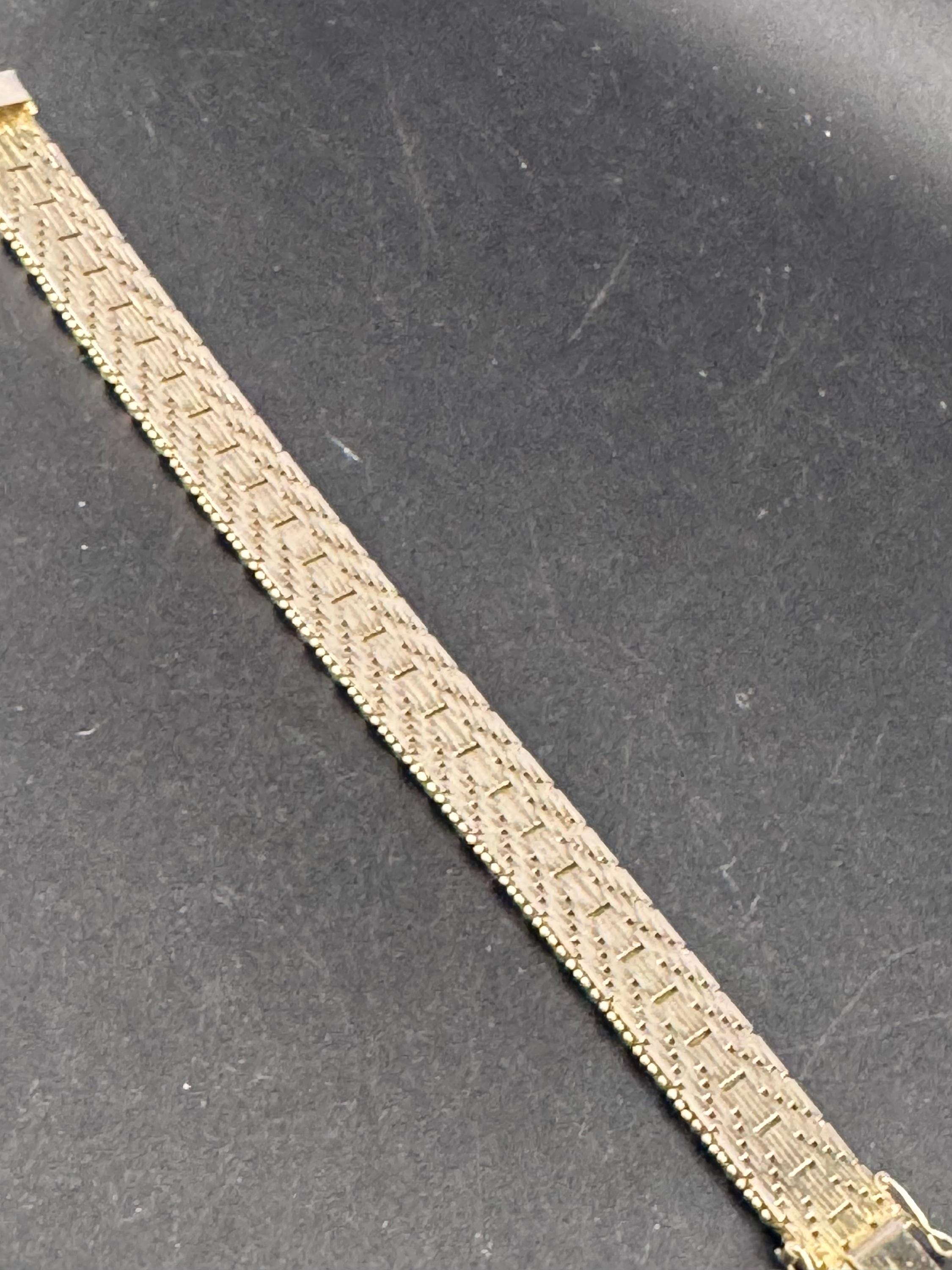 1970s Italian woven mesh gold plated textured flat bracelet