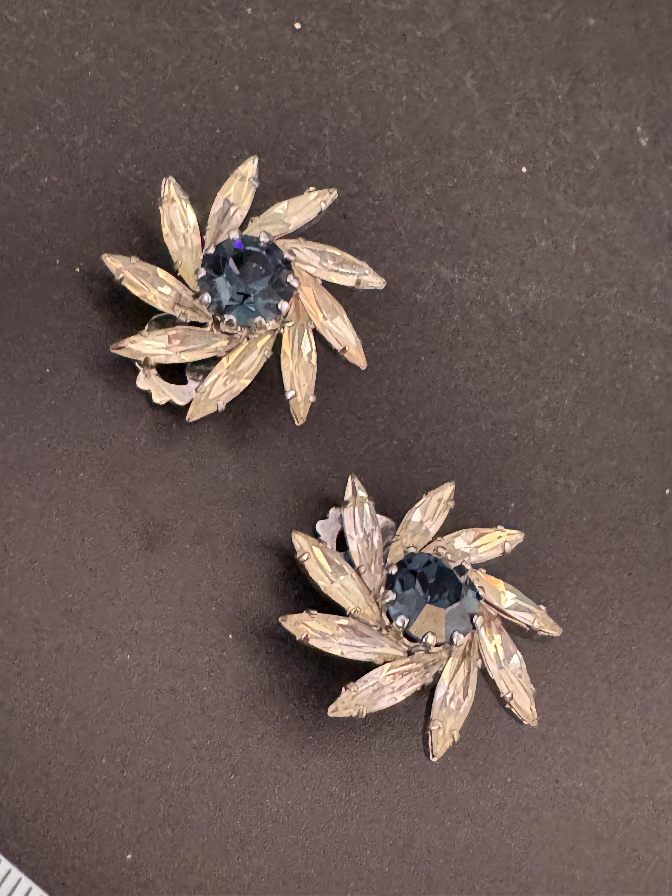 vintage sapphire Blue clear navette glass rhinestone Clip on stud earrings