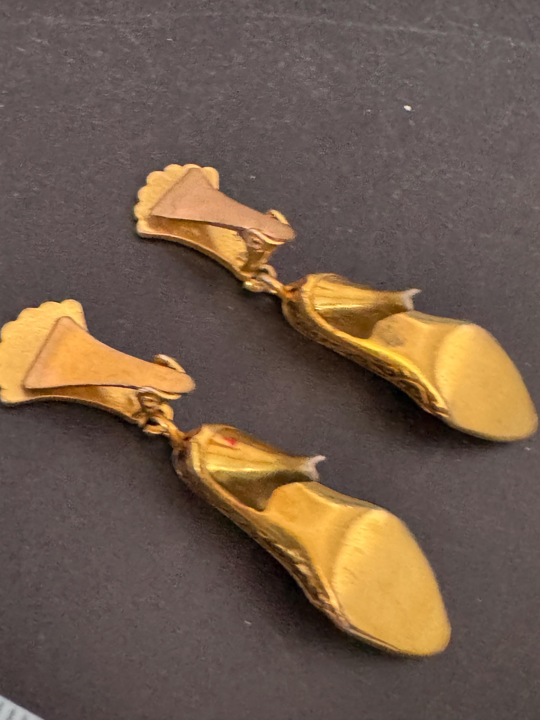 Vintage damascene Toledo black novelty high heel shoe drop clip on earrings