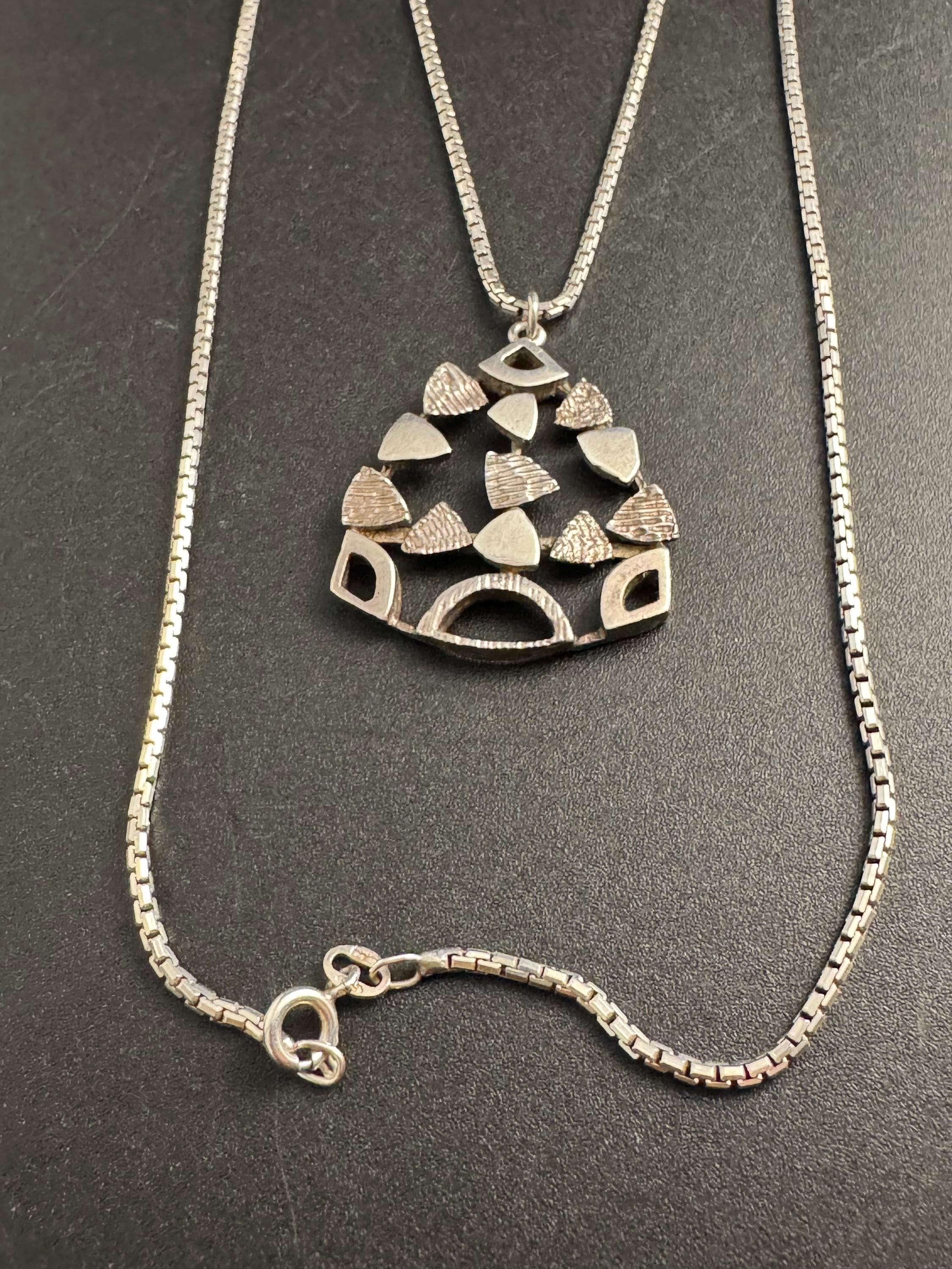 Sterling silver 925 modernist abstract pendant necklace, full hallmarks