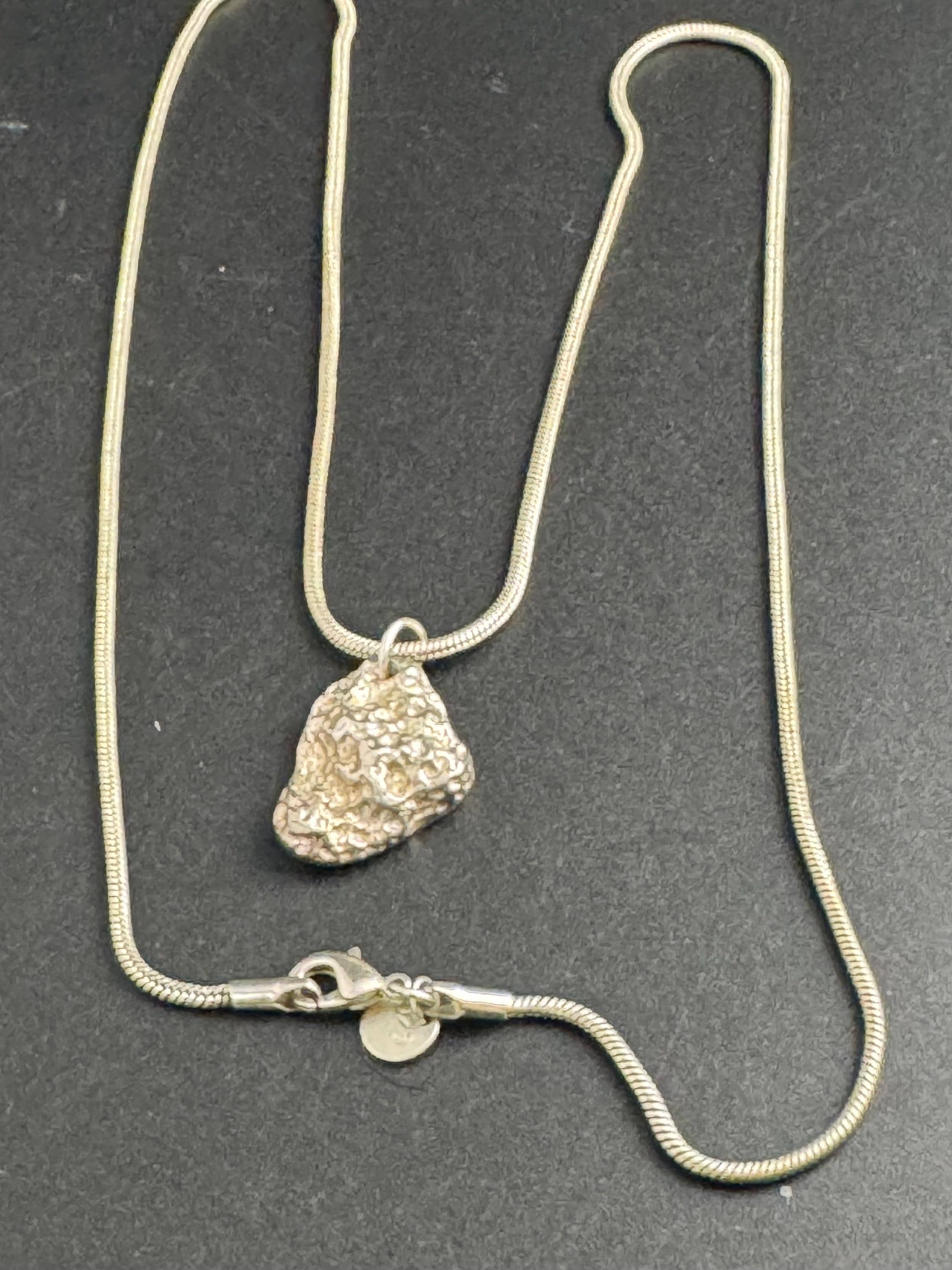Vintage 1970s 925 Sterling Silver brutalist nugget necklace