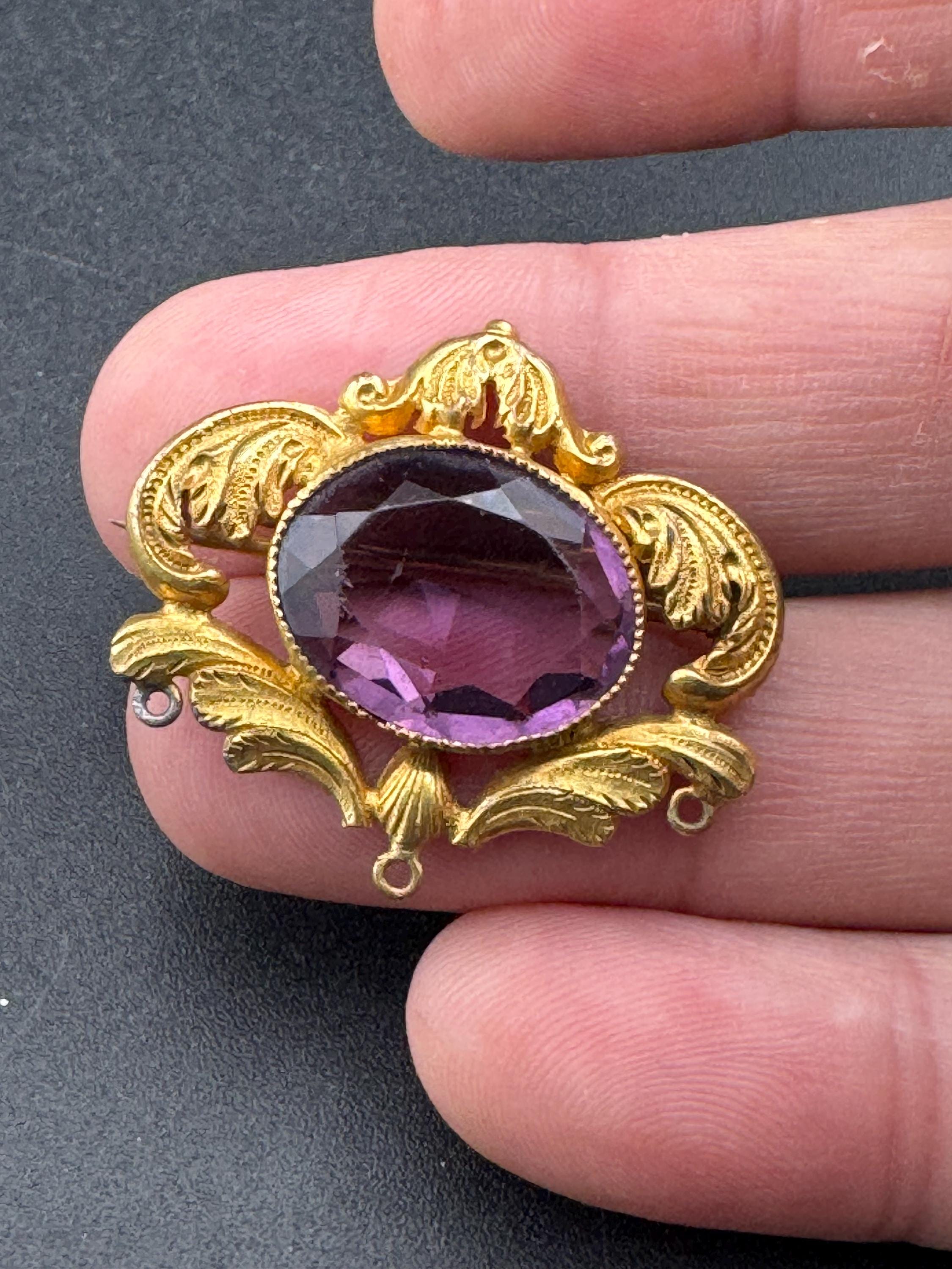 Antique oval amethyst rhinestone brooch,  gilt metal pin, Victorian 1900s