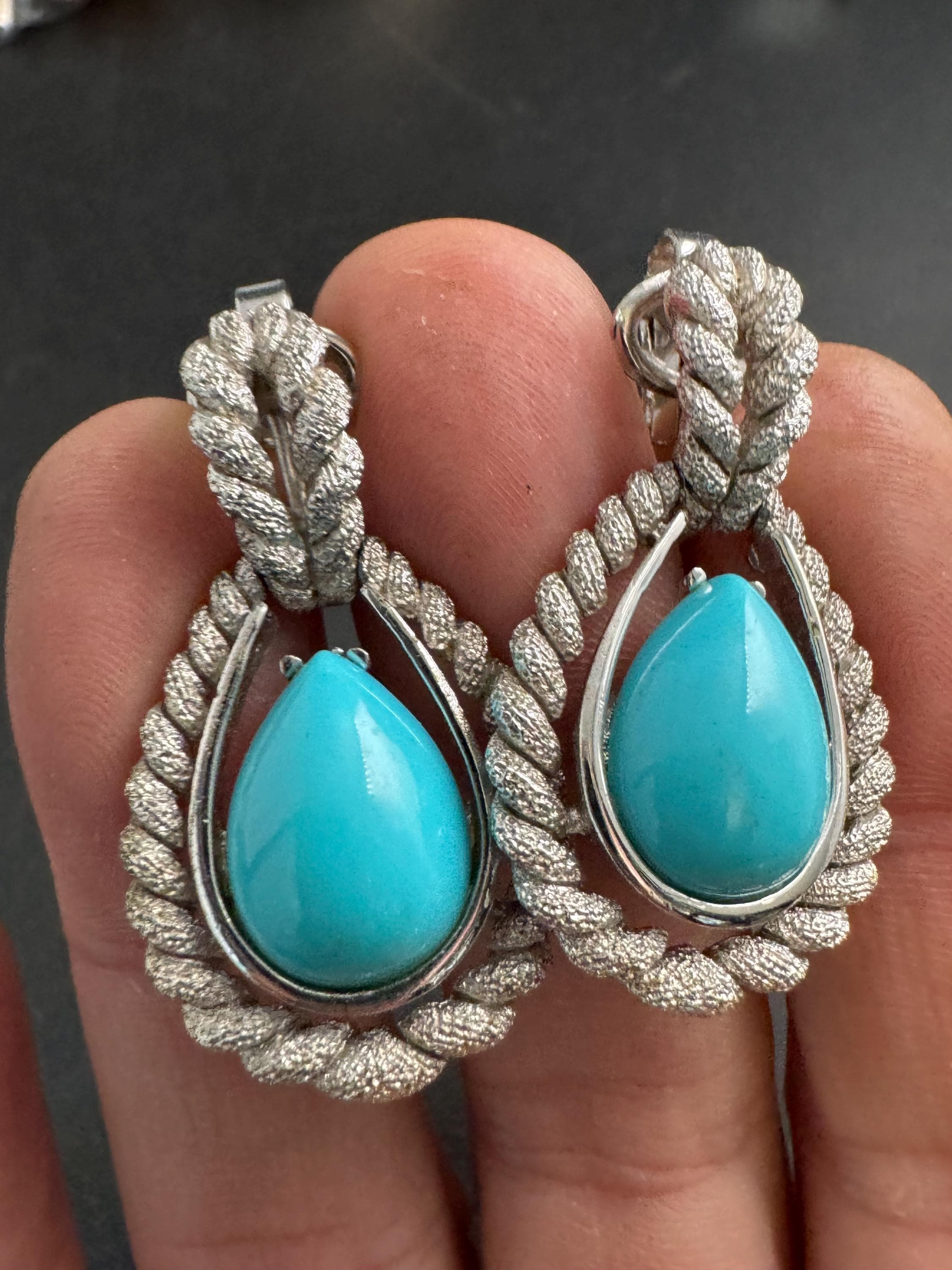 Signed Avon pair turquoise blue teardrop Clip On Earrings, dangly silvertone