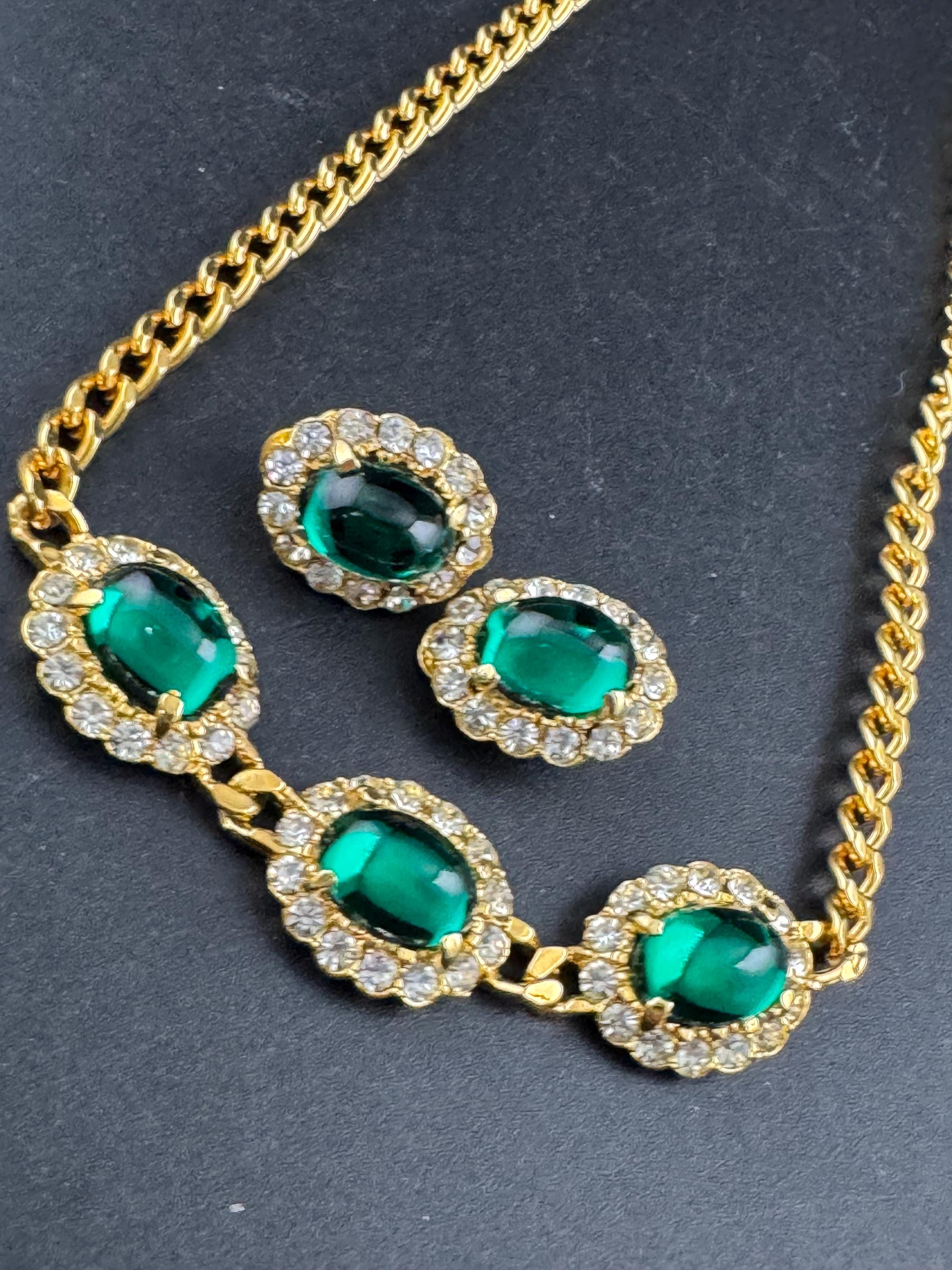 Austrian crystal emerald green Oval cabochon and clear diamanté choker necklace and matching clip earrings