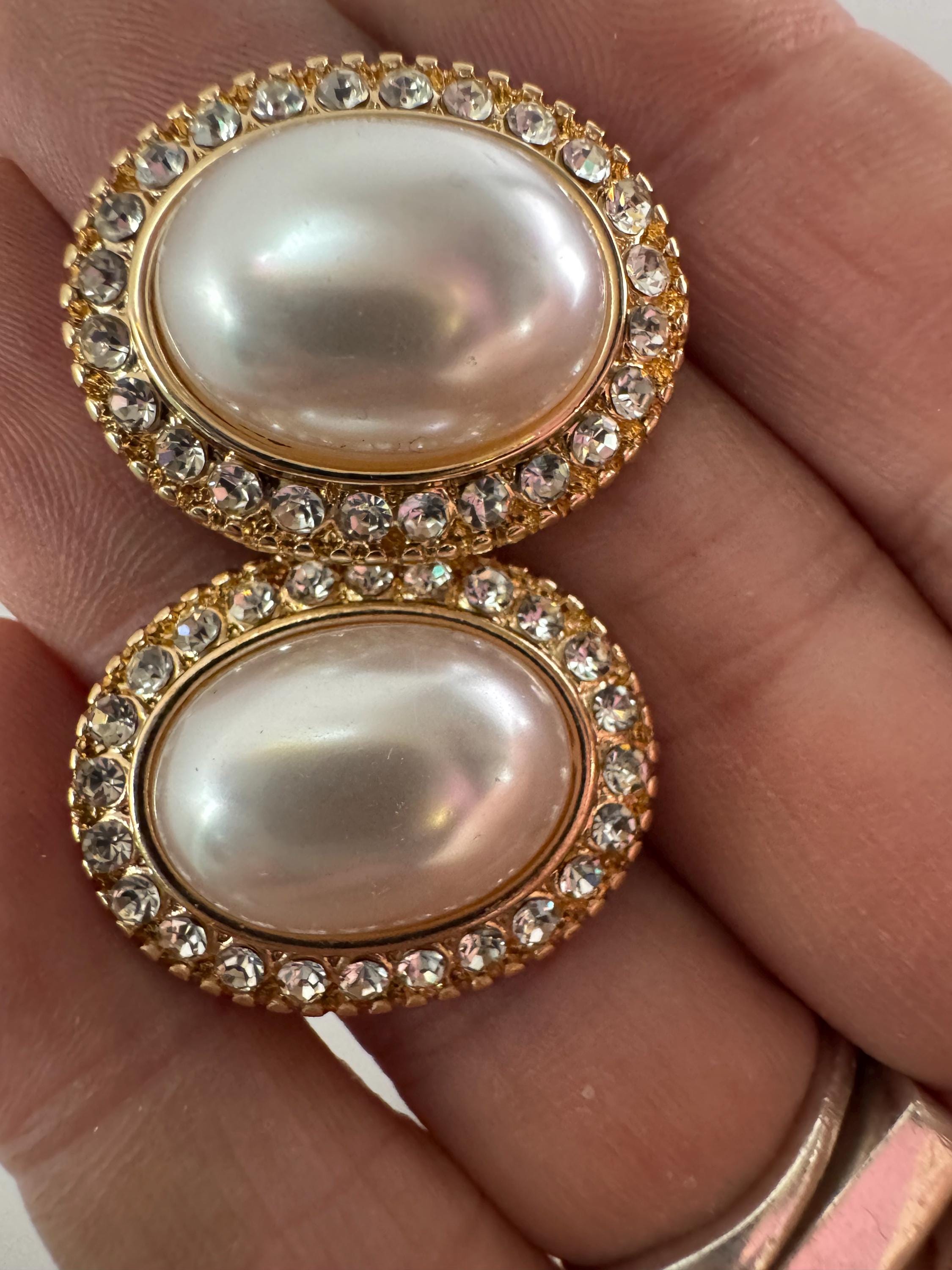 Classic Crystal and pearl oval stud earrings for pierced ears, 2.5cm y2K