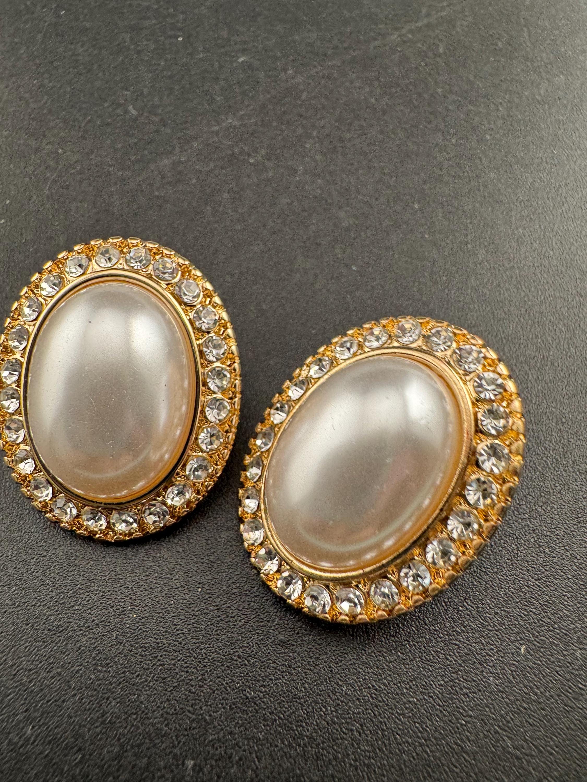 Classic Crystal and pearl oval stud earrings for pierced ears, 2.5cm y2K