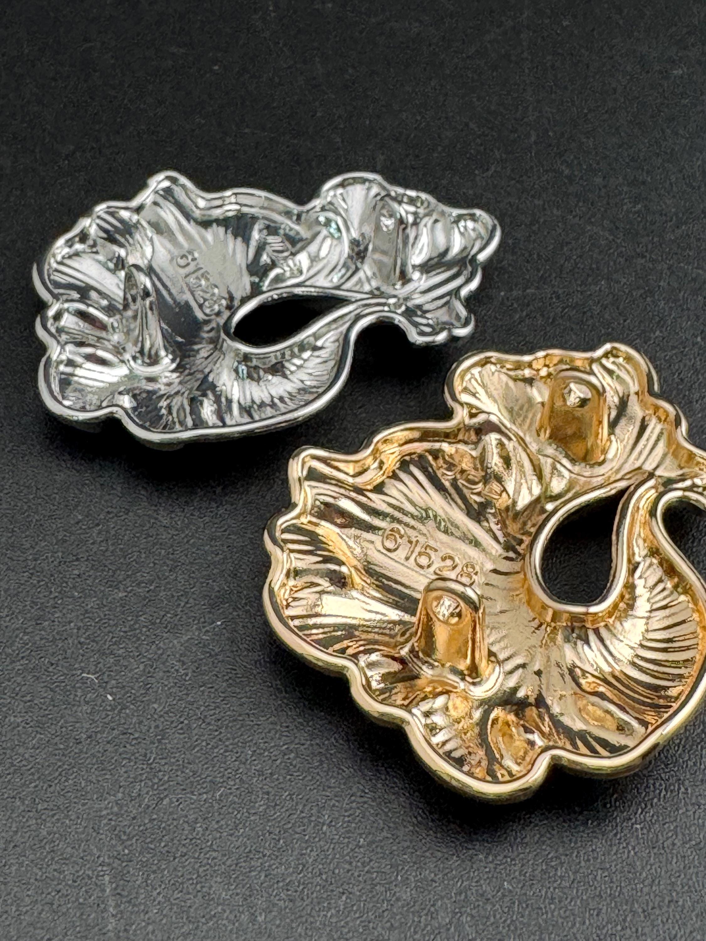 Oversized gold feature button 44mm, one piece double shank