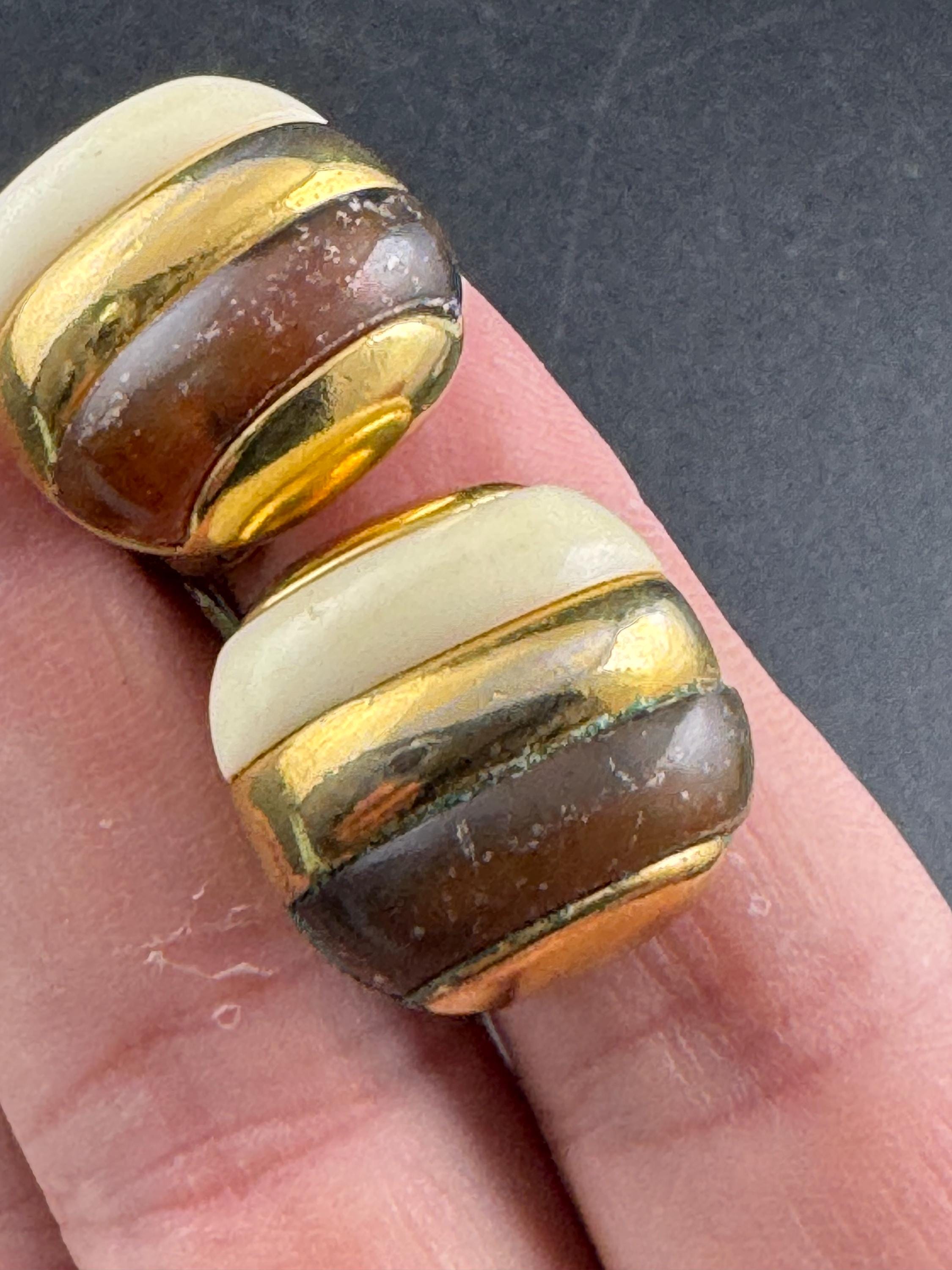 Vintage warm brown cream acrylic  stud clip on earrings, gold tone 1.75cm