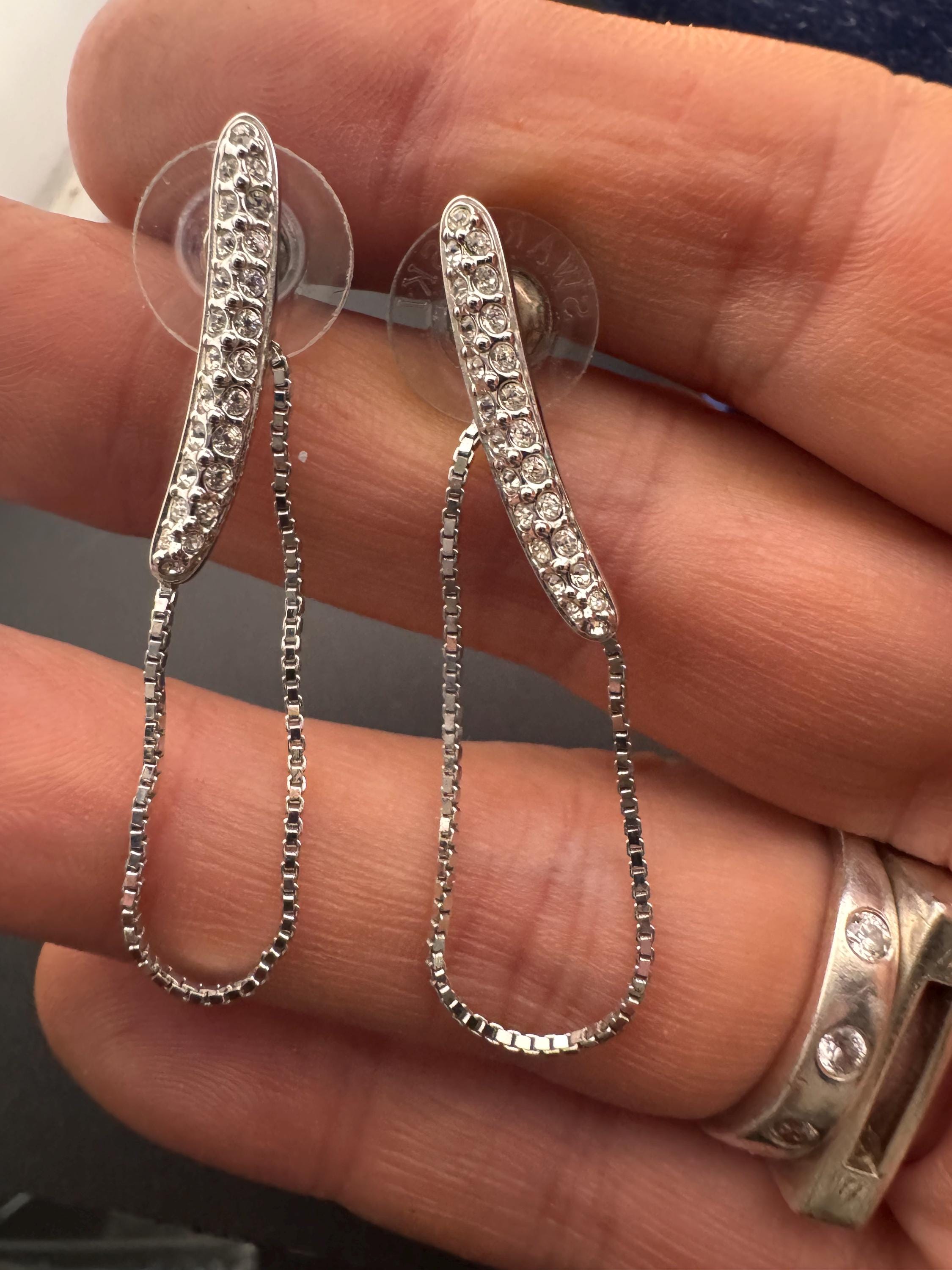 Signed swan Swarovski crystal silver chain link dangly drop earrings