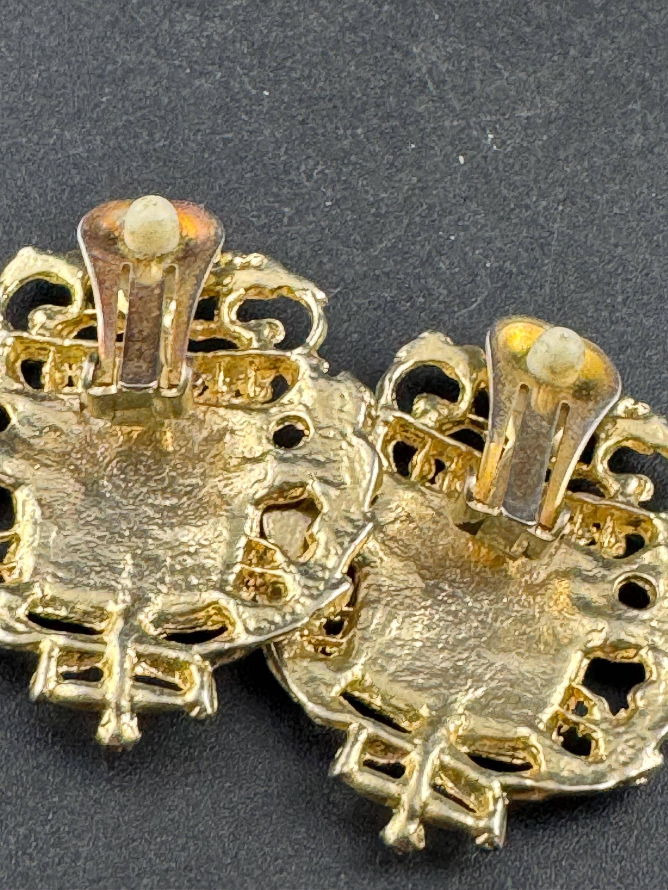 Vintage shield crested eagle clip on earrings, oversized gold tone