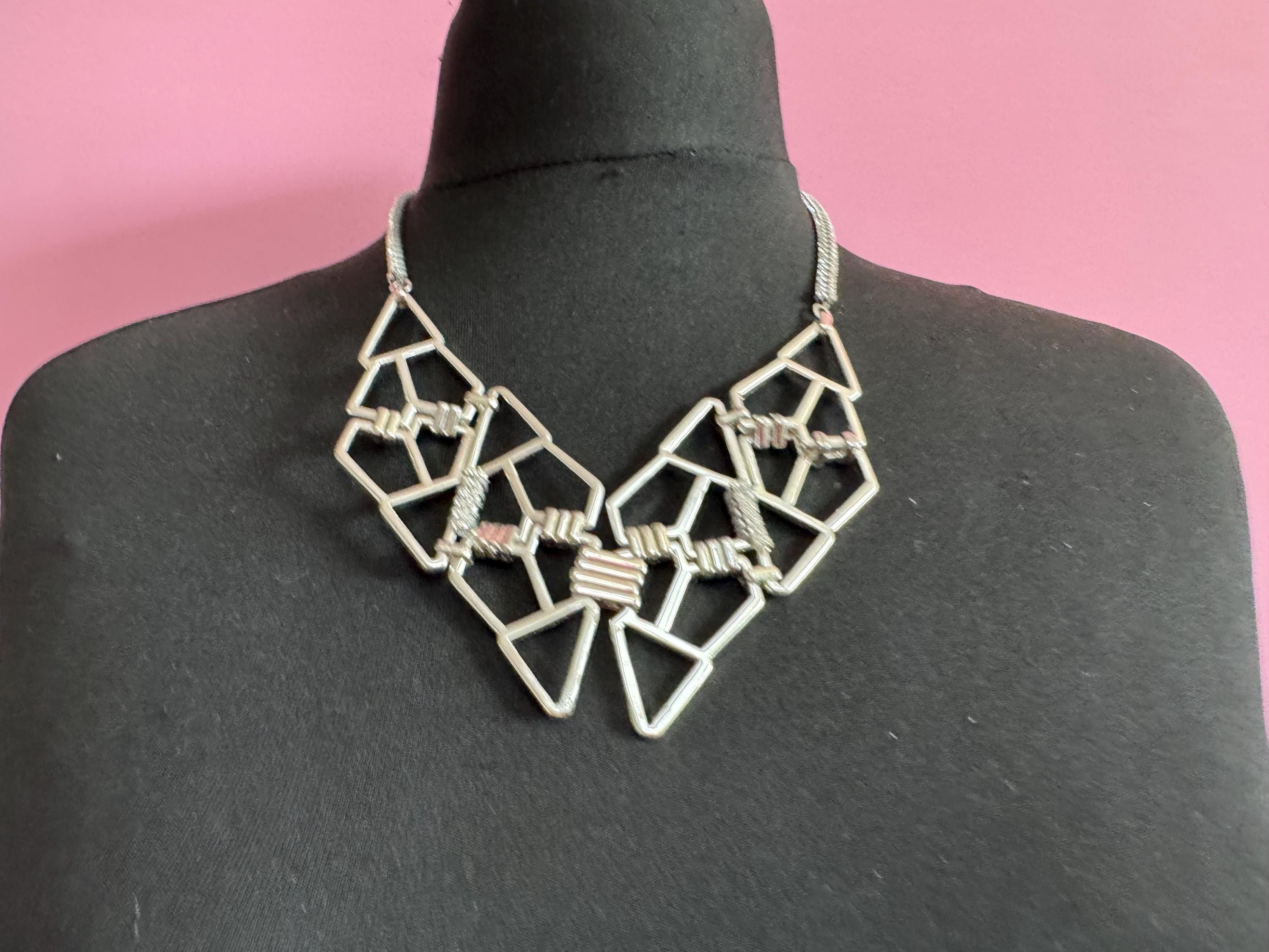 Swarovski Crystal geometric Choker: Retro statement Necklace