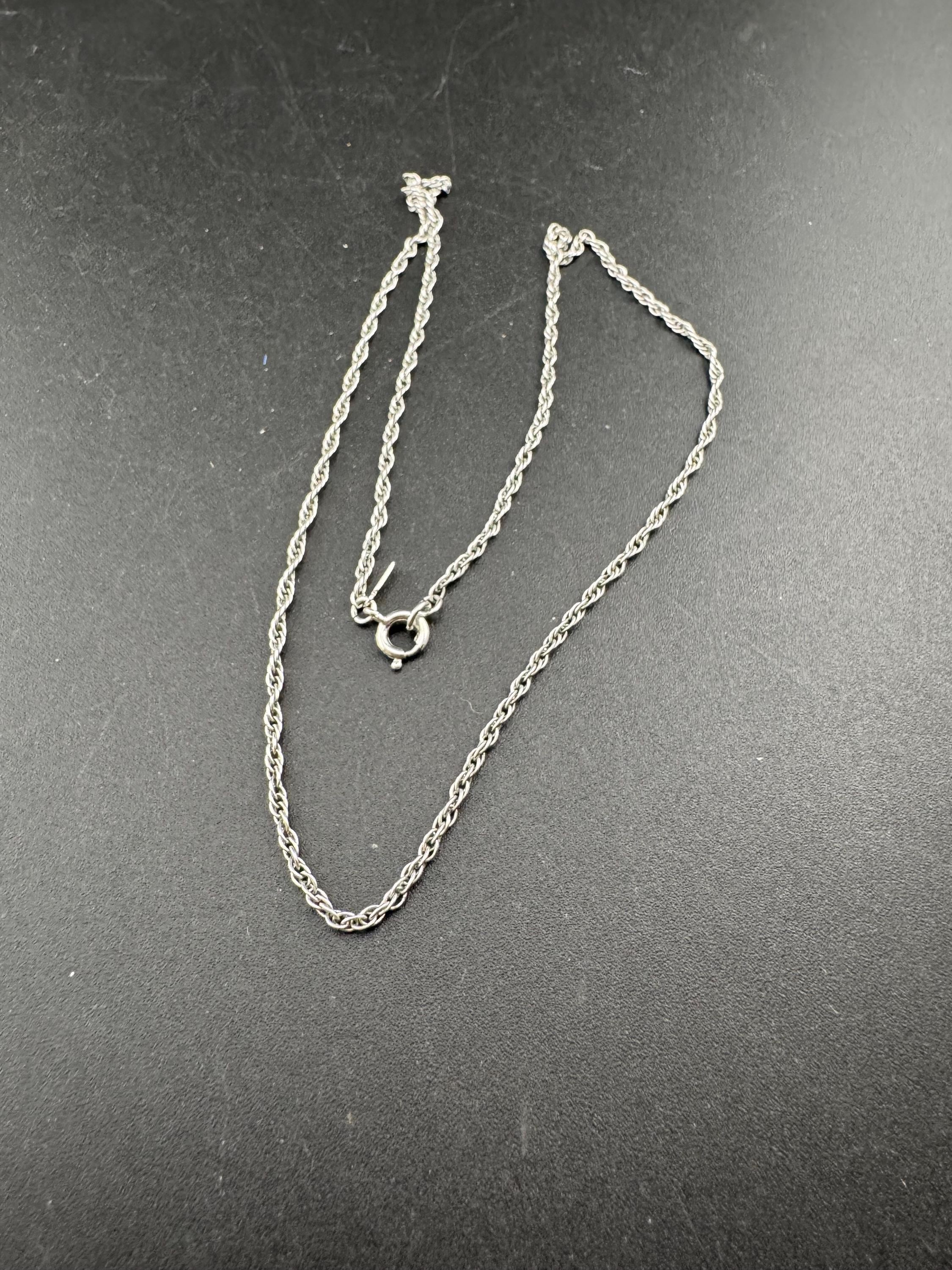 Signed MONET plain fine short silver twisted rope chain necklace 47cm