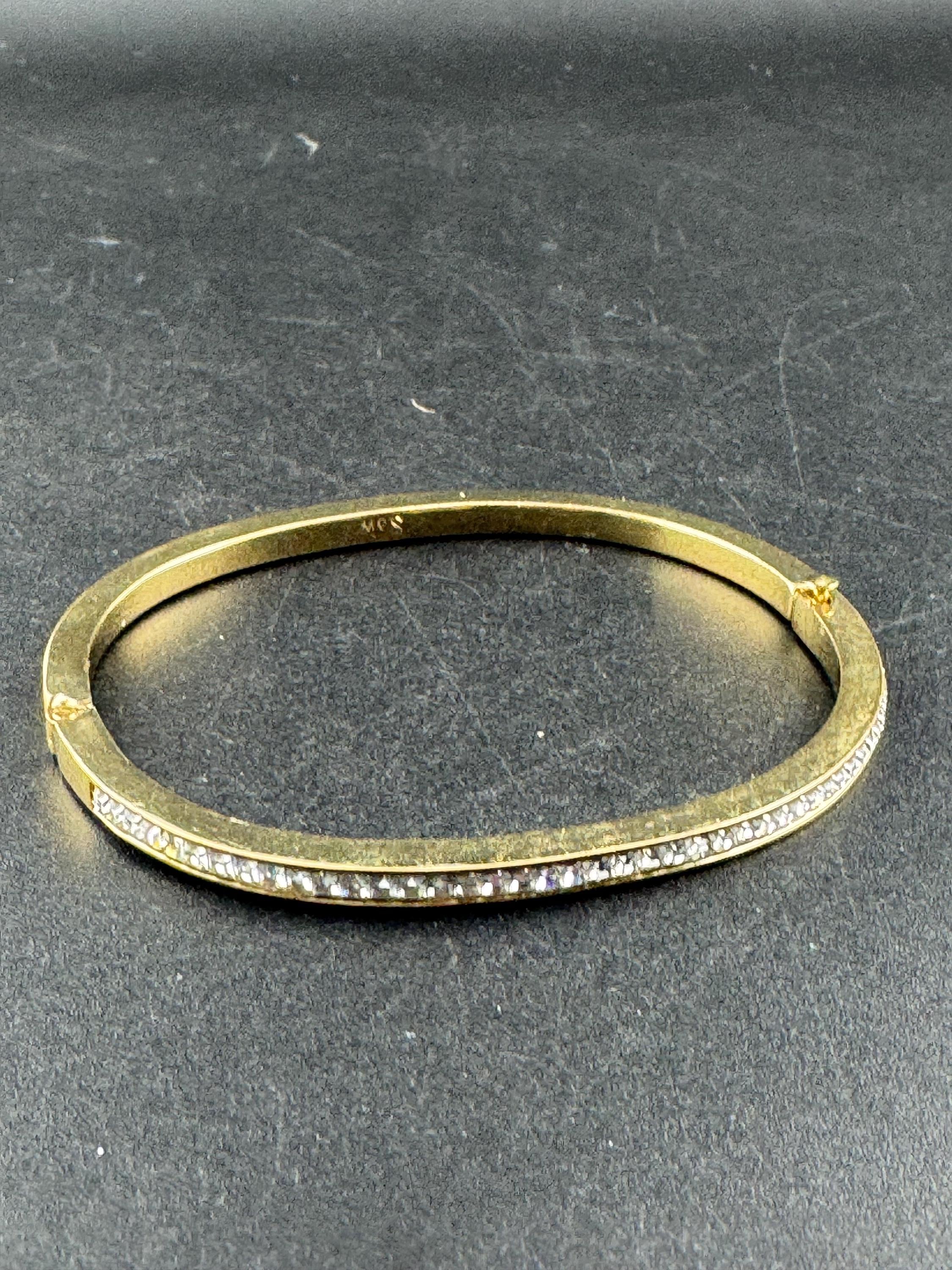 Retro high end oval clear diamanté crystal hinged clamper bangle